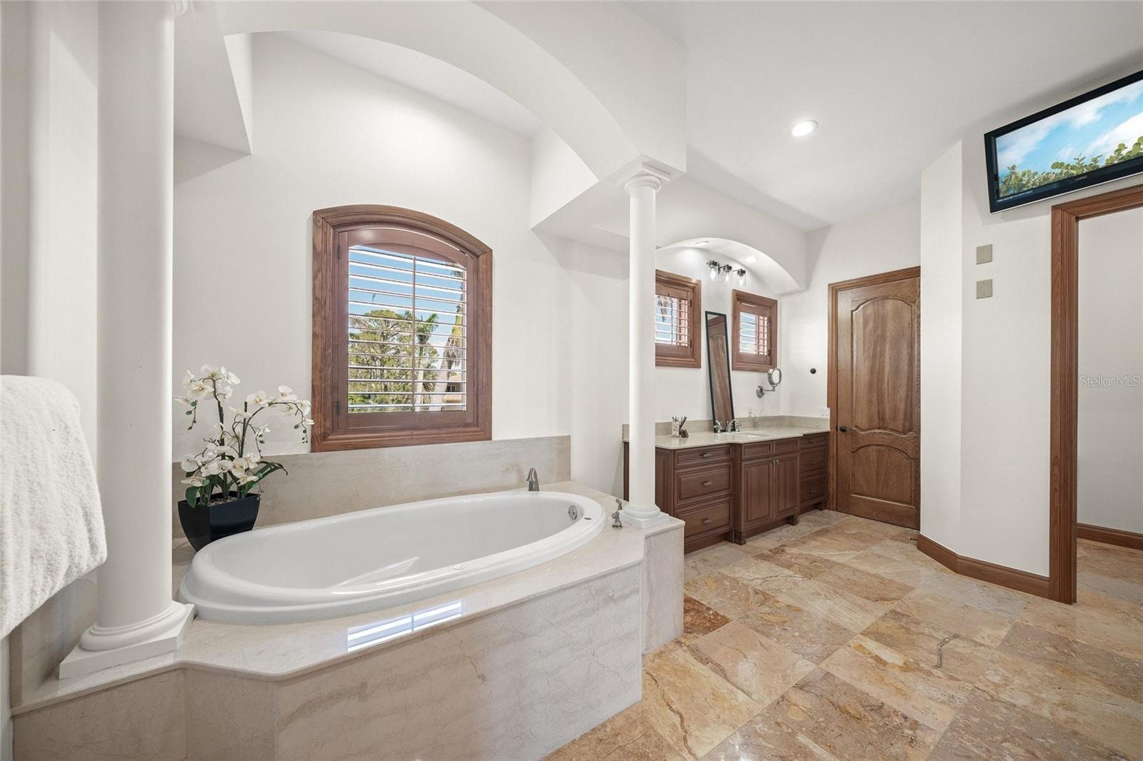 LEMON BAY ESTATES - Residential