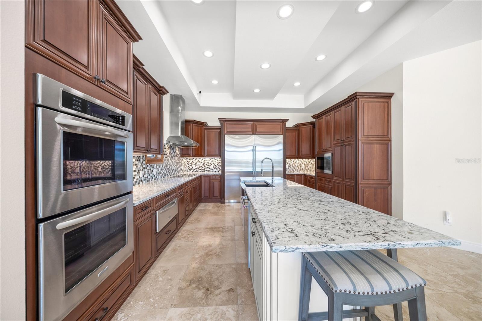 LEMON BAY ESTATES - Residential