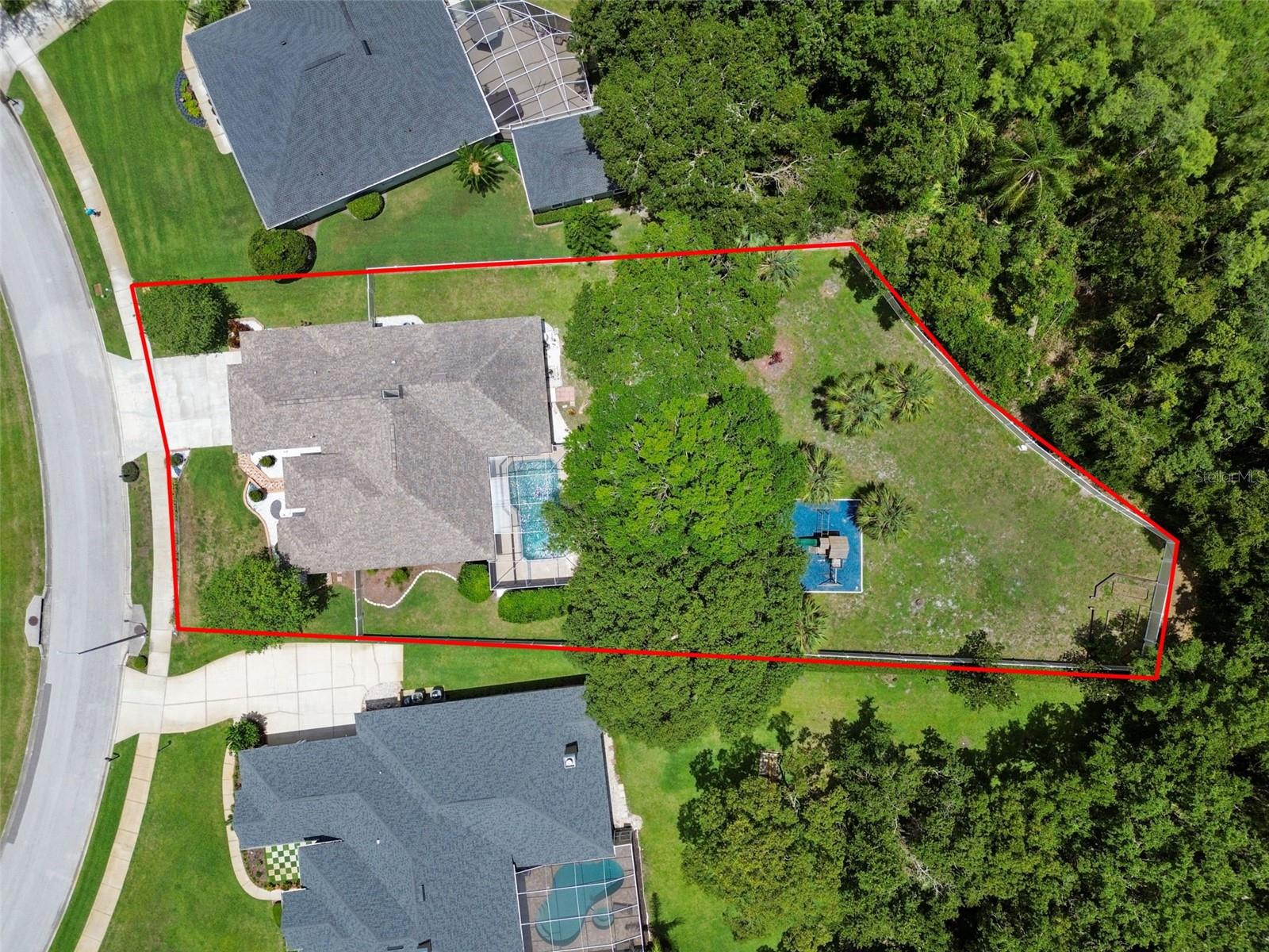 1460 KENSINGTON WOODS DRIVE