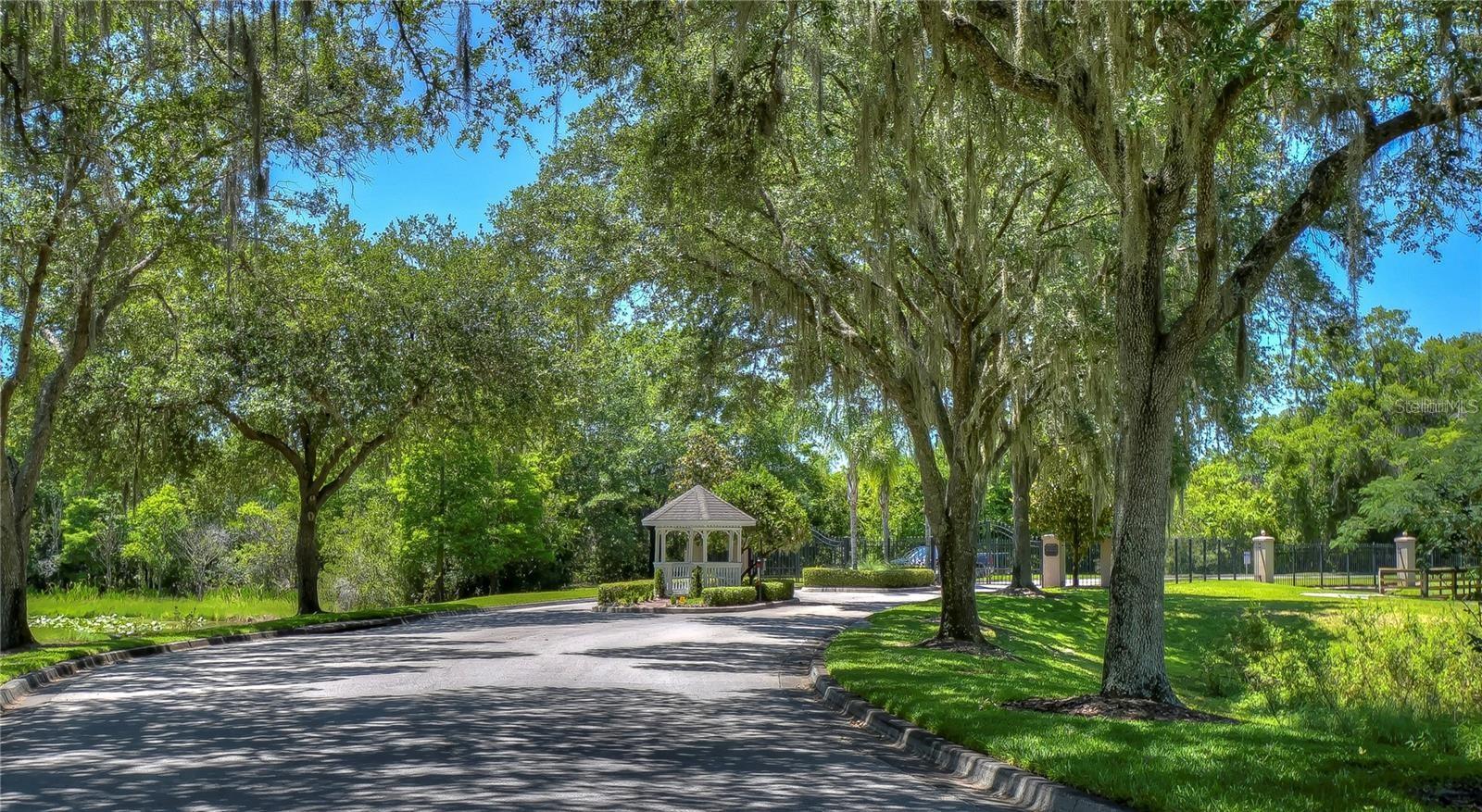 1460 KENSINGTON WOODS DRIVE