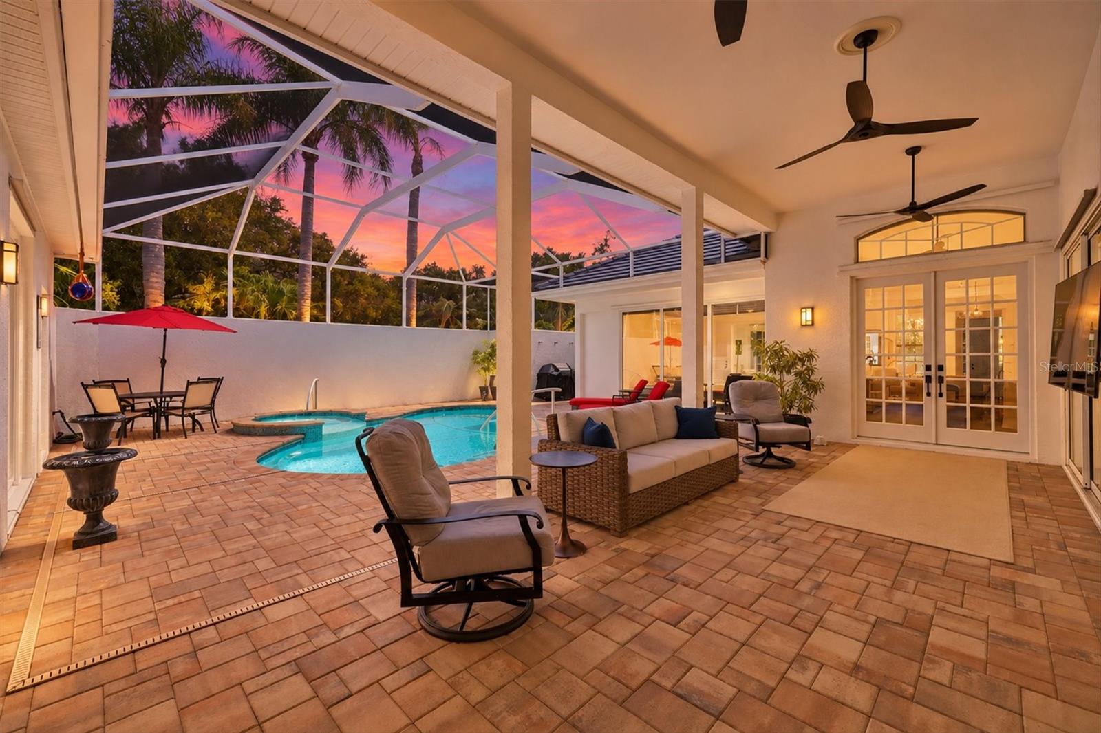 8708 WOODBRIAR DRIVE
