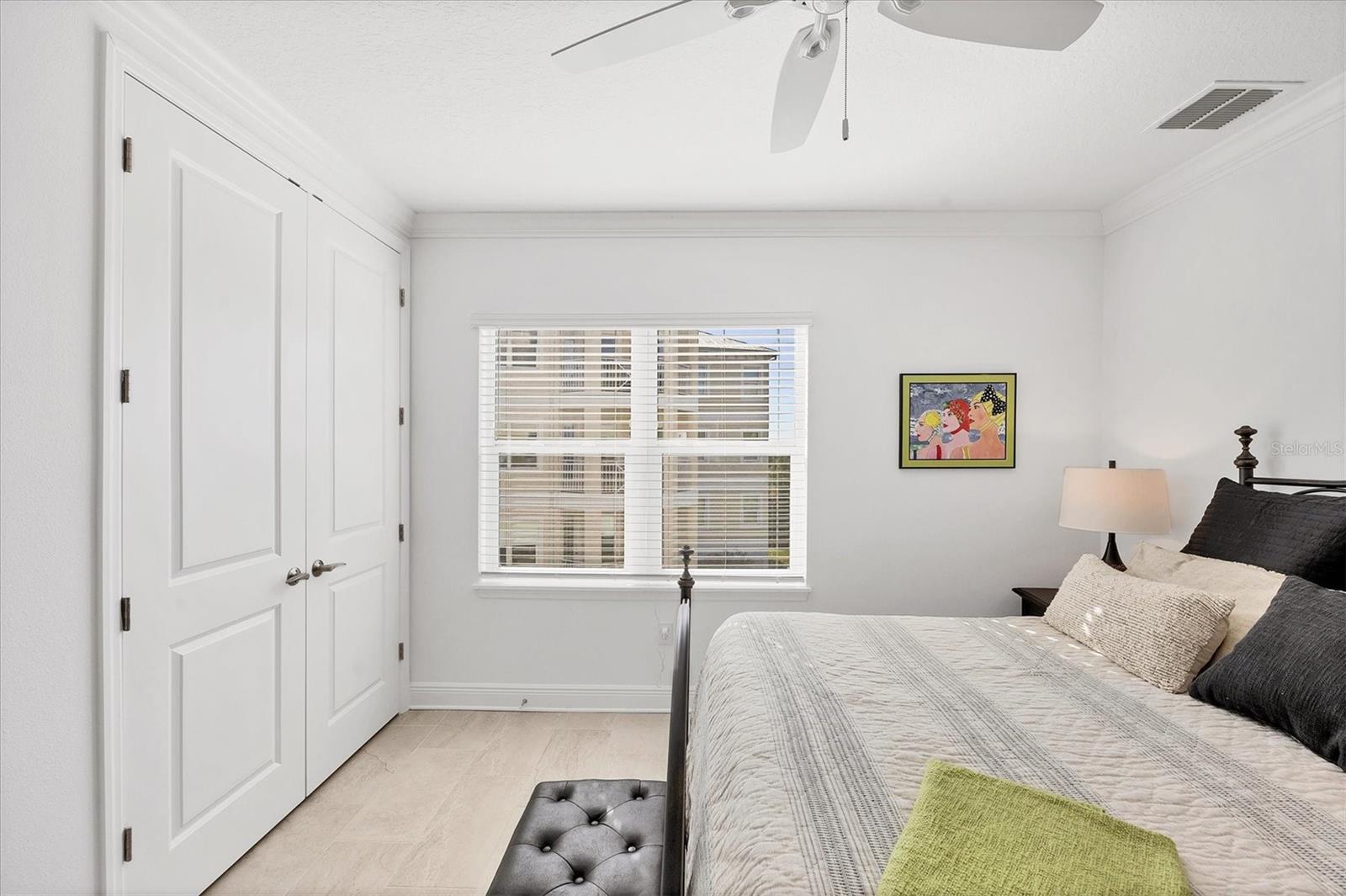 PALMA SOLA BAY CLUB - Residential