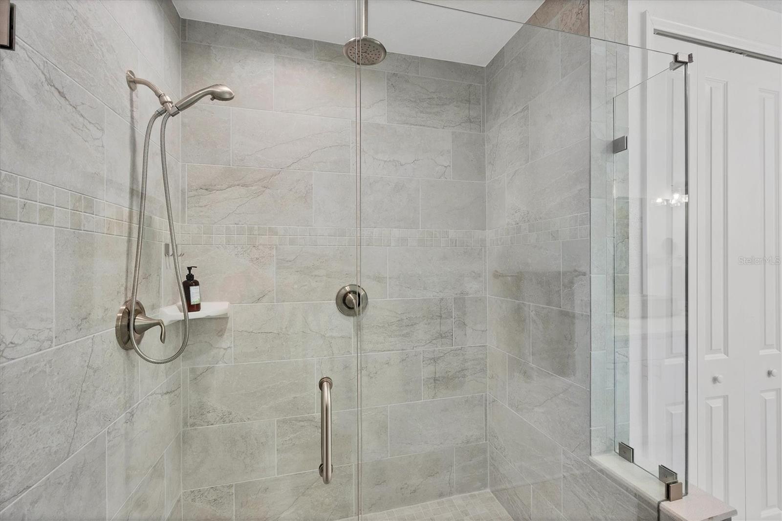 PALMA SOLA BAY CLUB - Residential