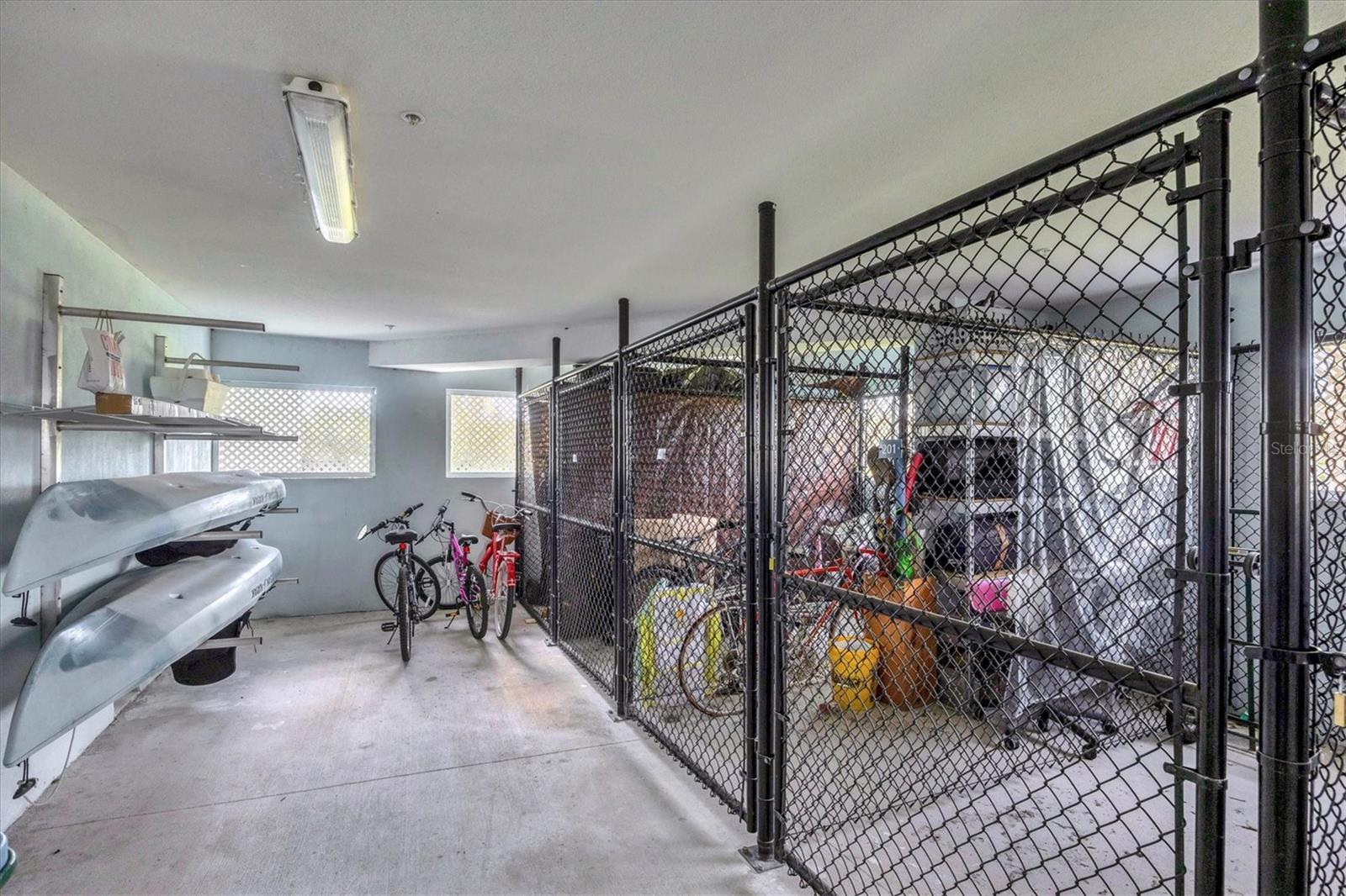 PALMA SOLA BAY CLUB - Residential