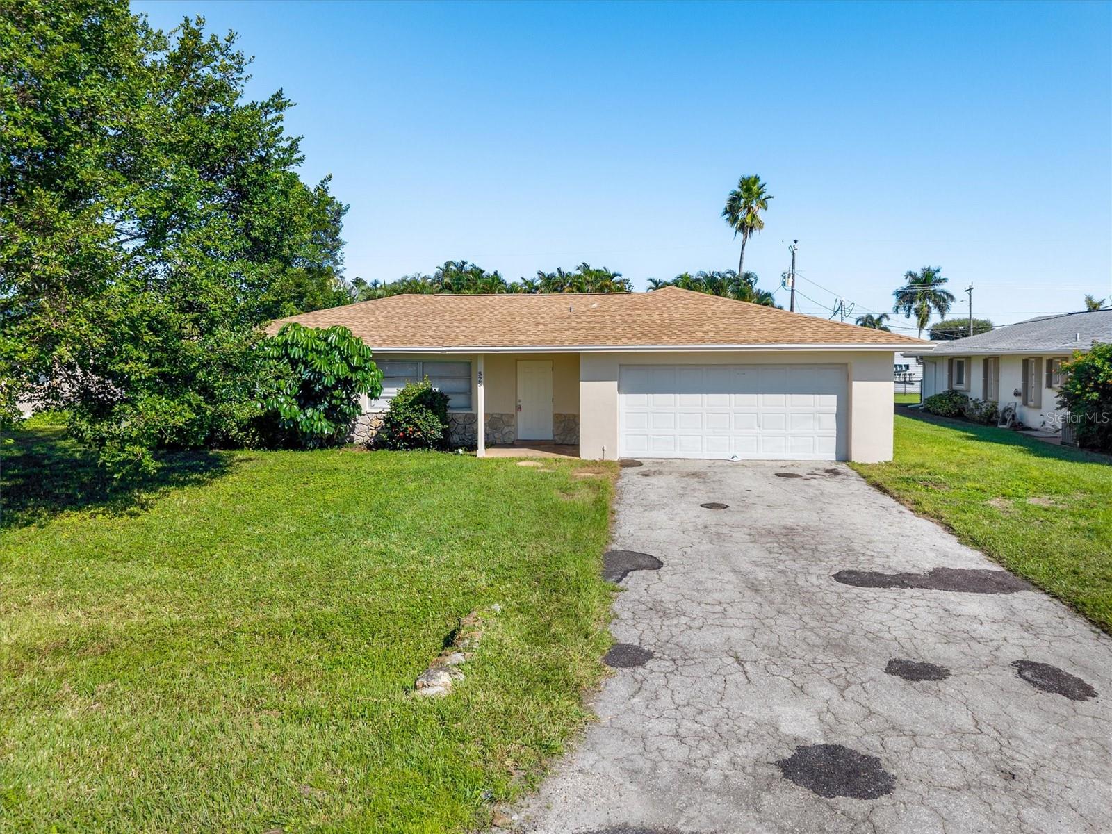 525 SE 35TH STREET