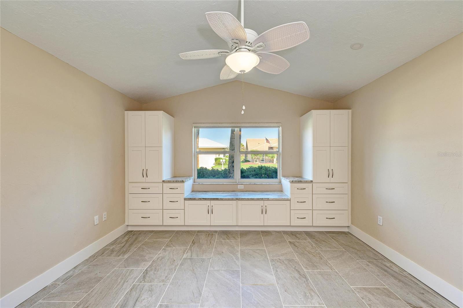 WATERFORD - Residential