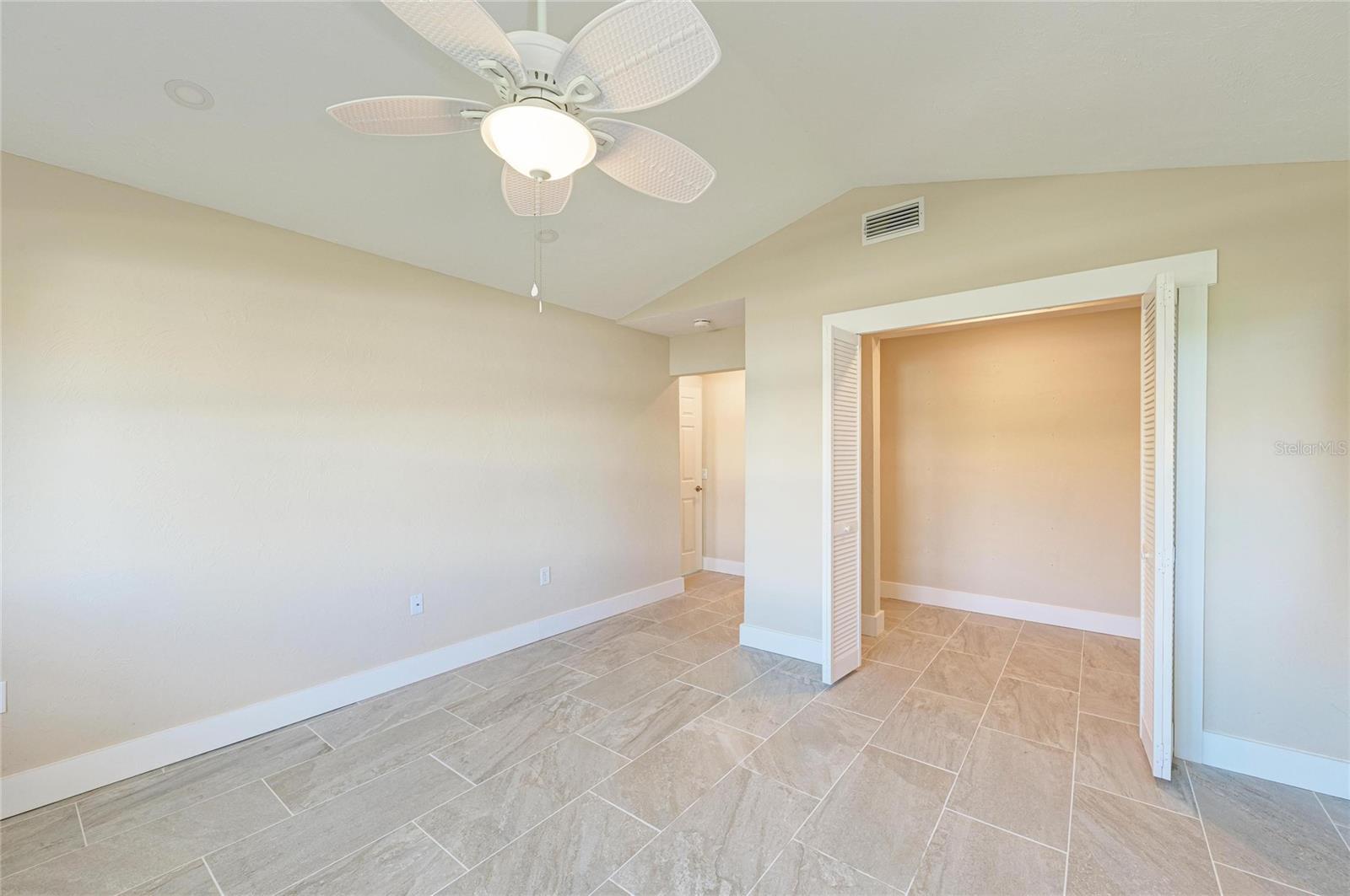 WATERFORD - Residential