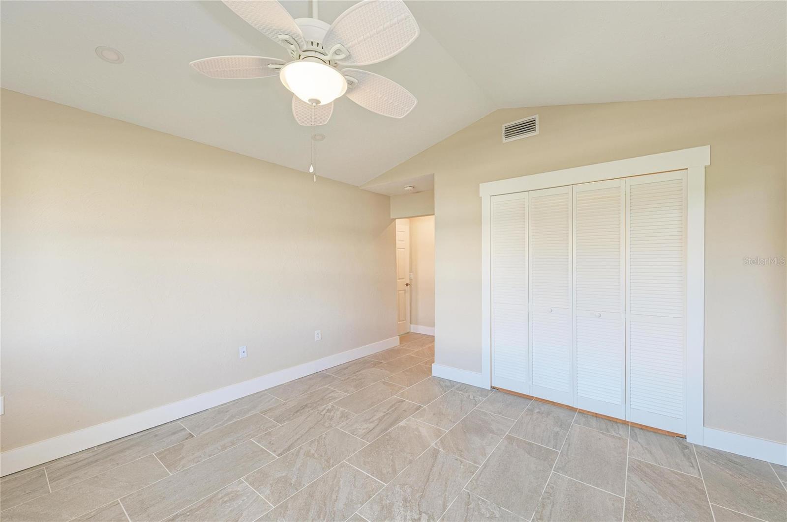 WATERFORD - Residential