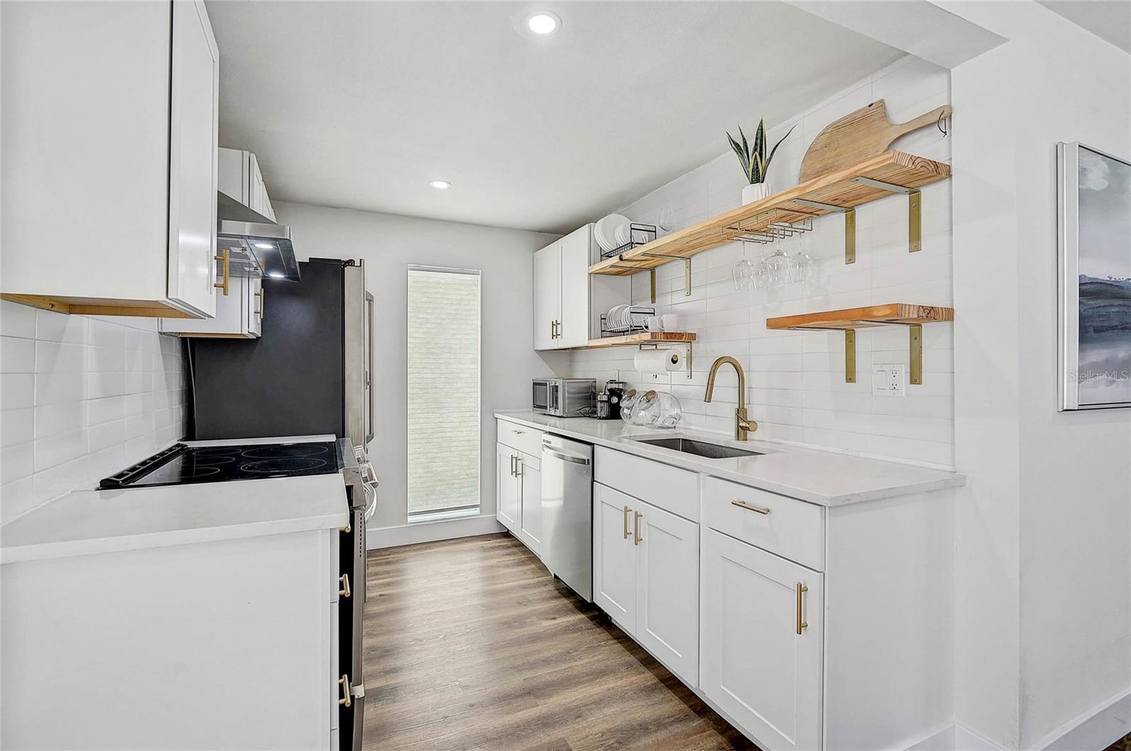 GEDNEY RICHARD H INC - Residential