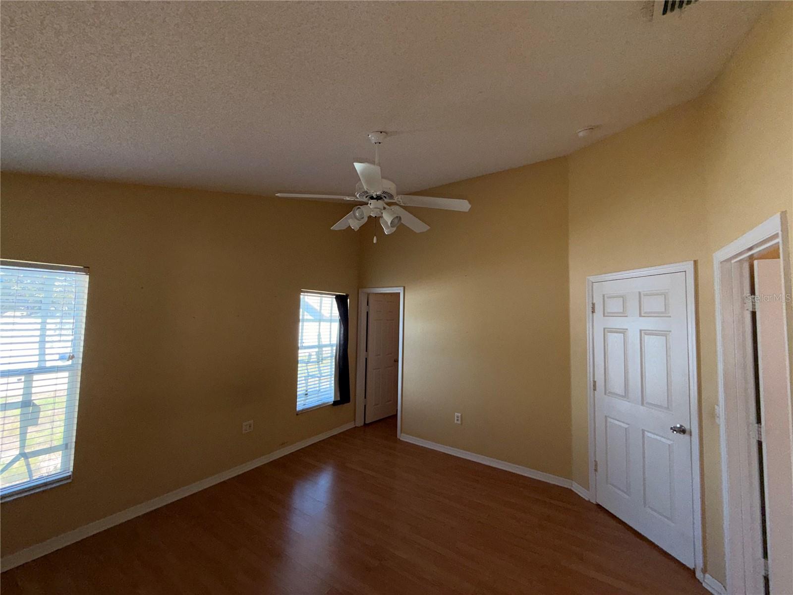 REGENCY PLACE PH 02 - Residential
