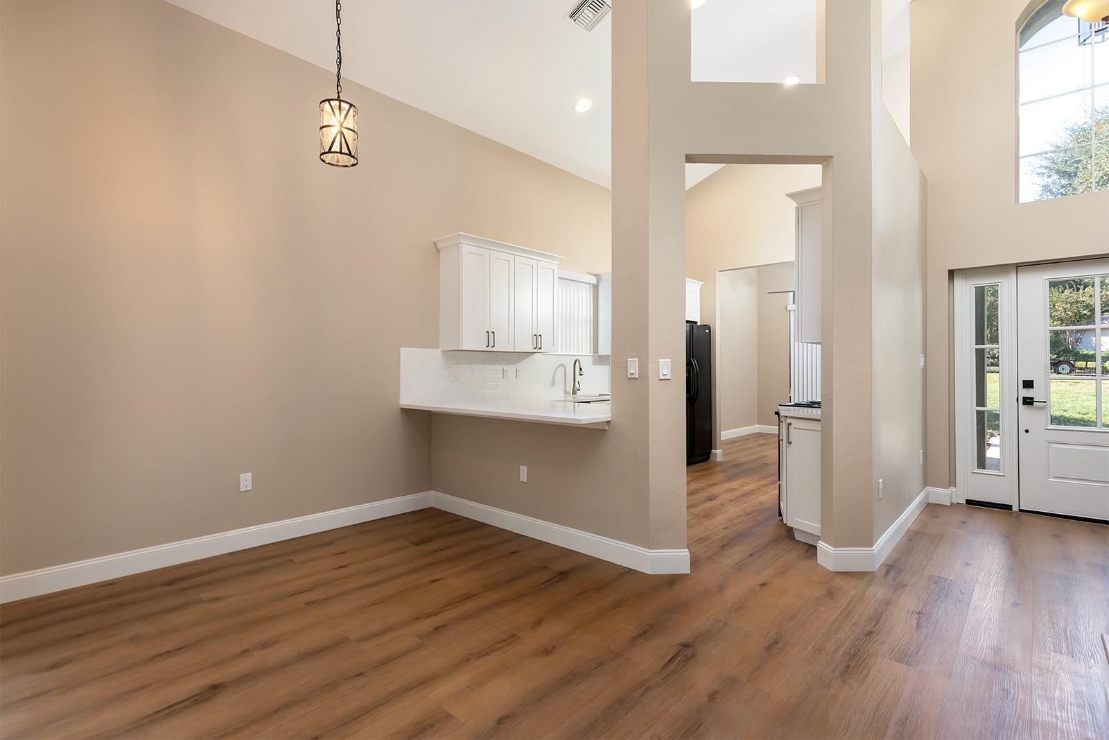 MONTCLAIR PH 01 - Residential