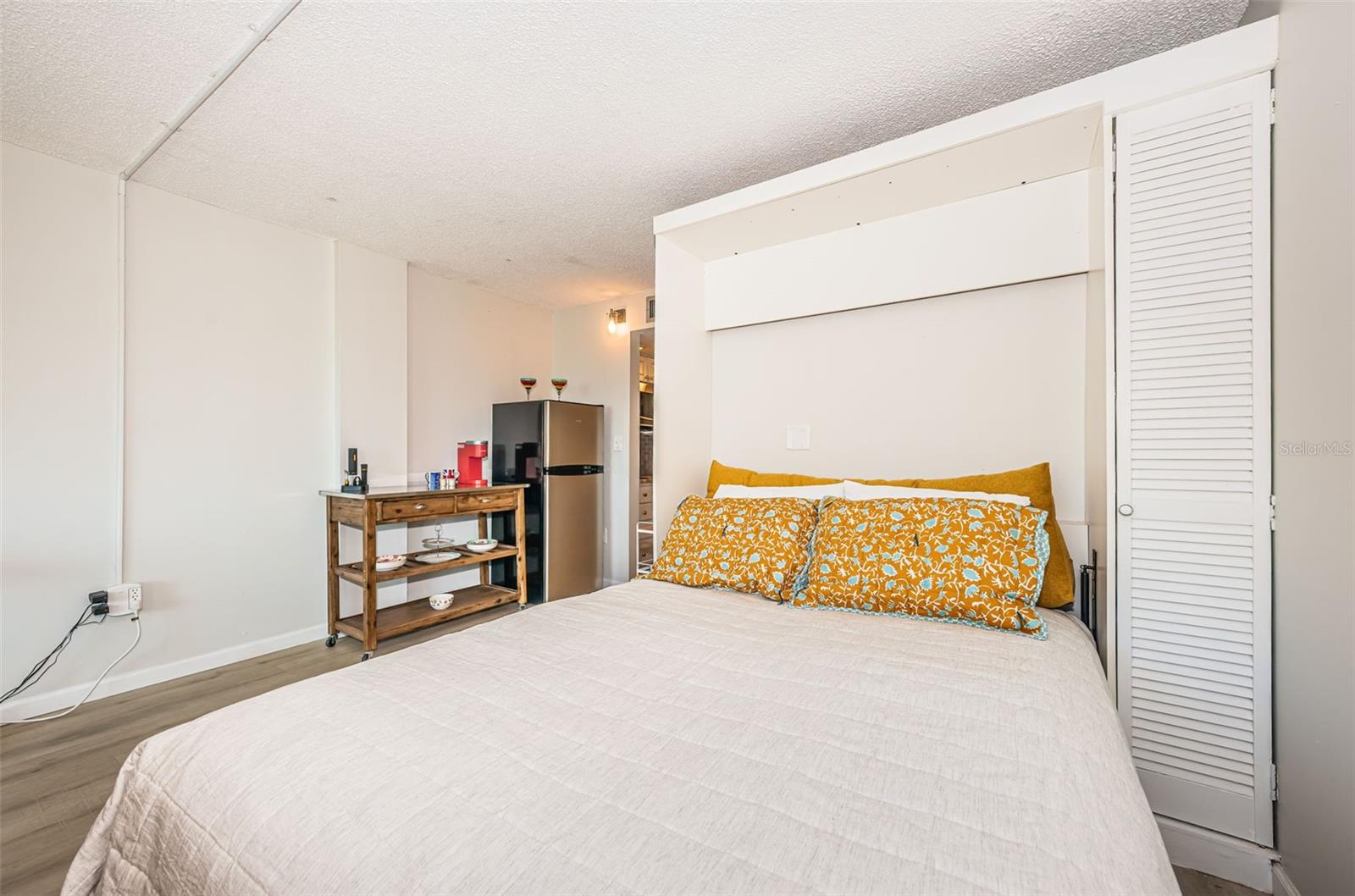 HAMILTON HOUSE THE CONDO - Residential