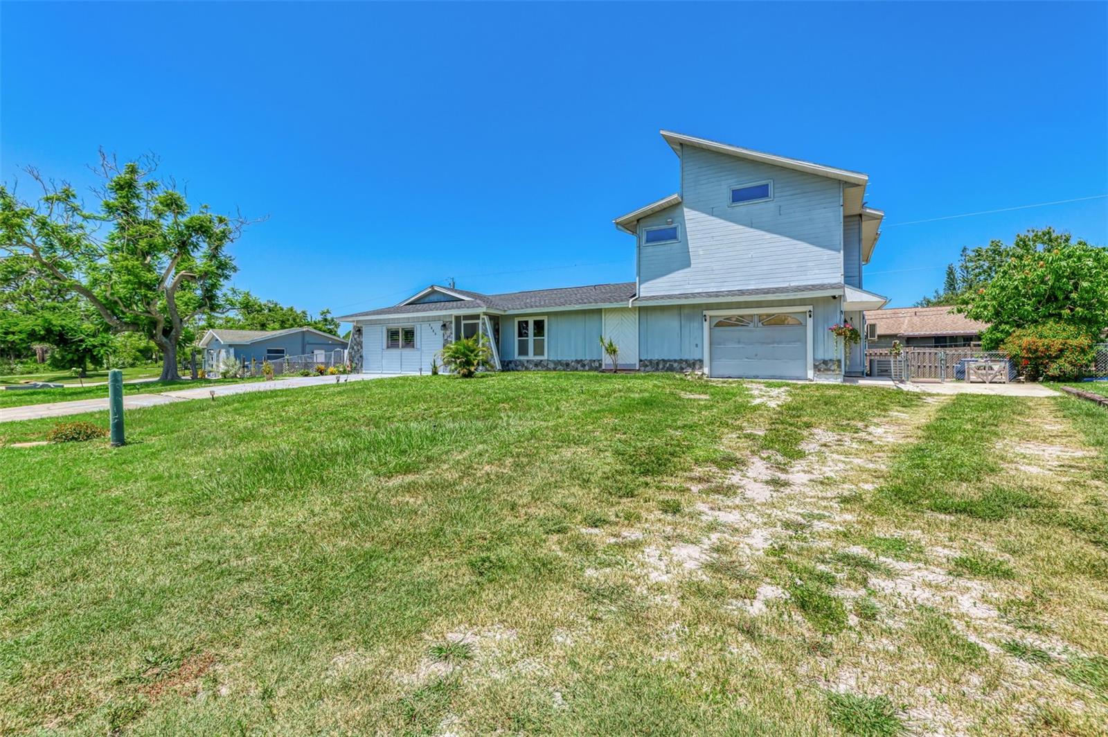 5864 VIOLA ROAD