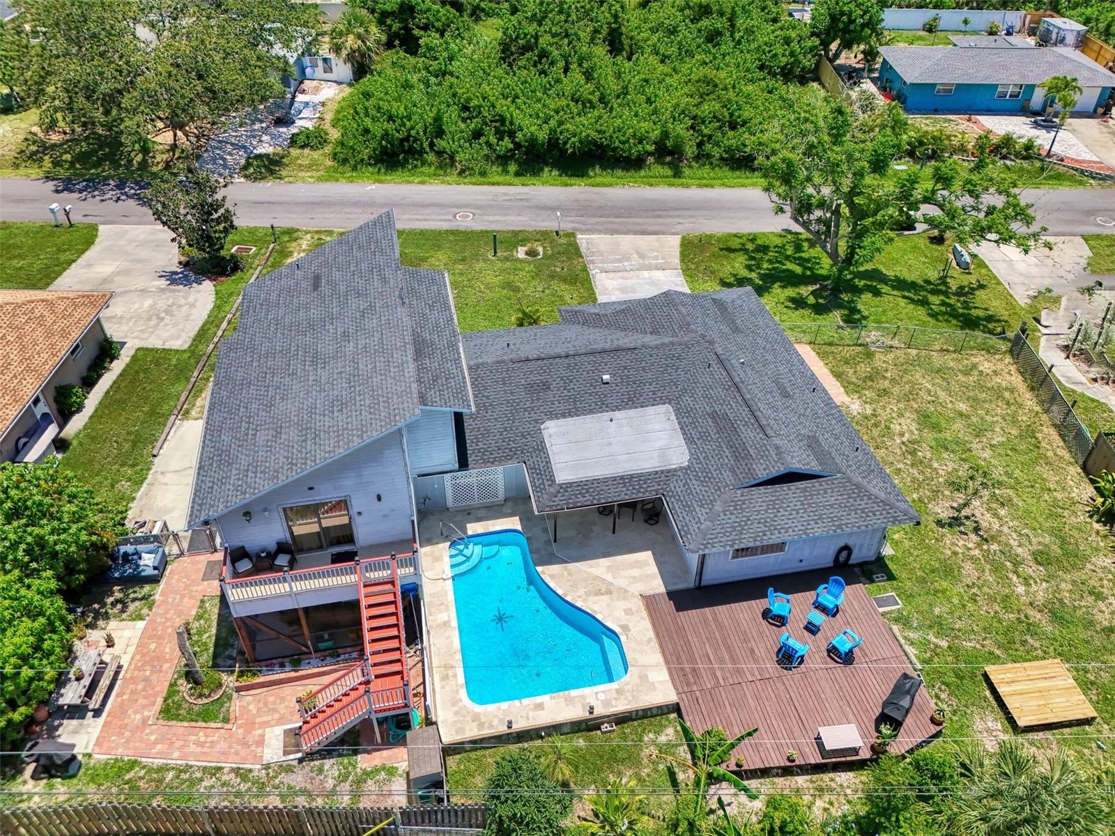 SOUTH VENICE - Residential