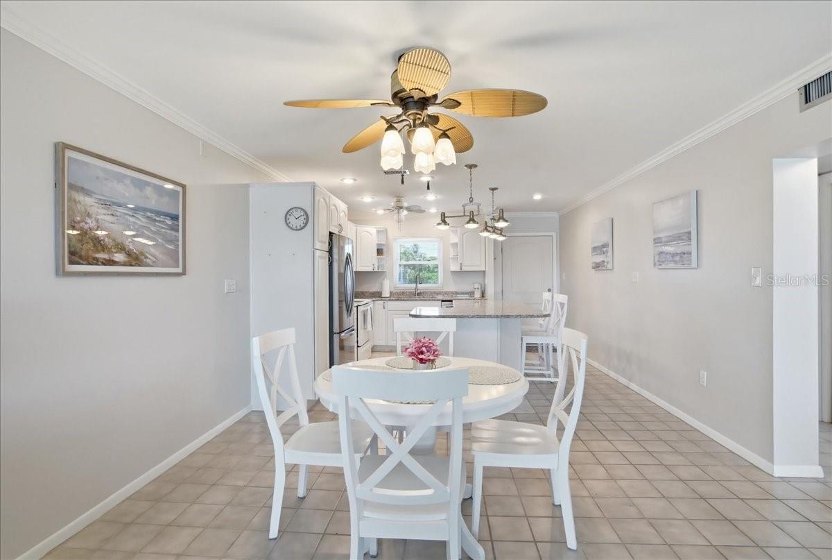 LONGBOAT ARMS - Residential