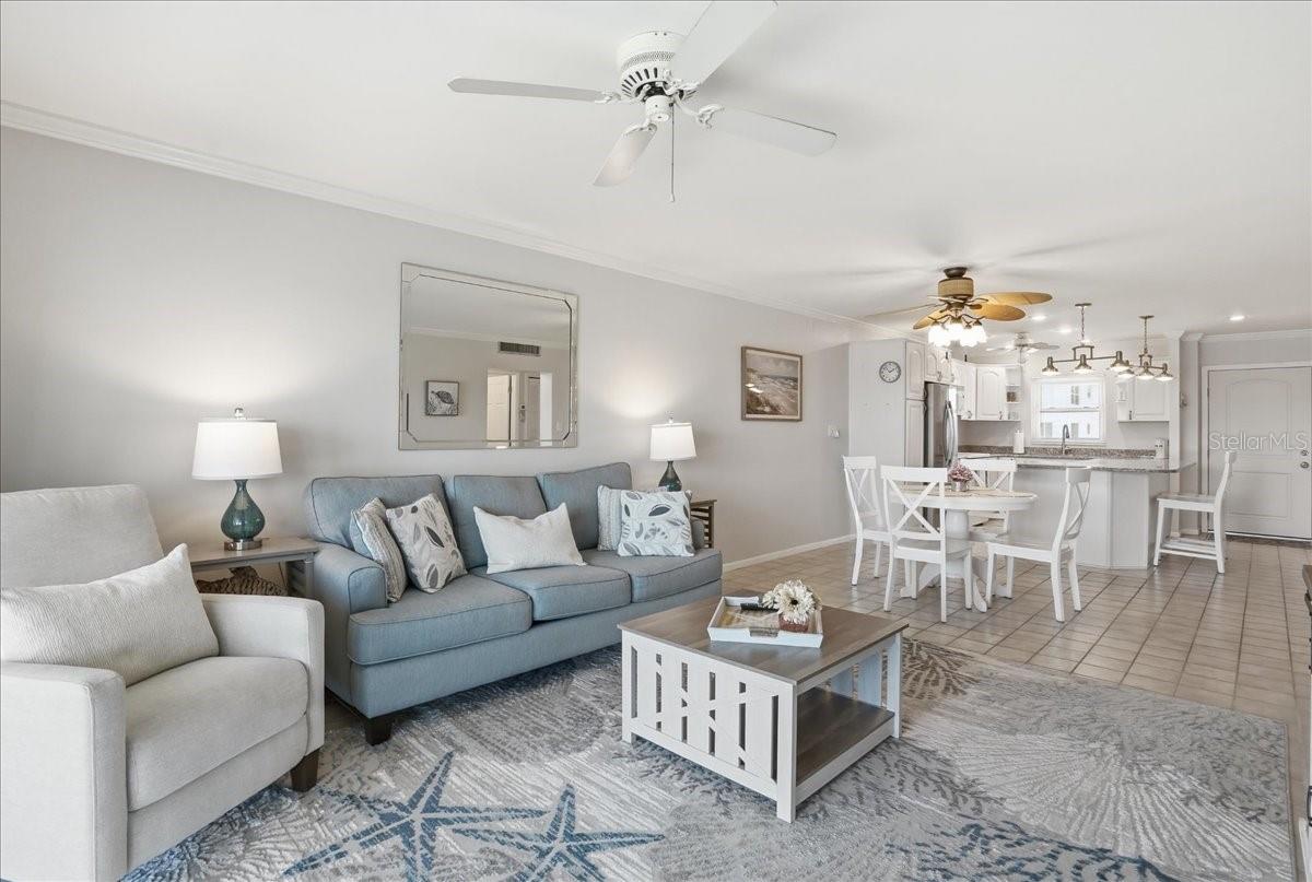 LONGBOAT ARMS - Residential