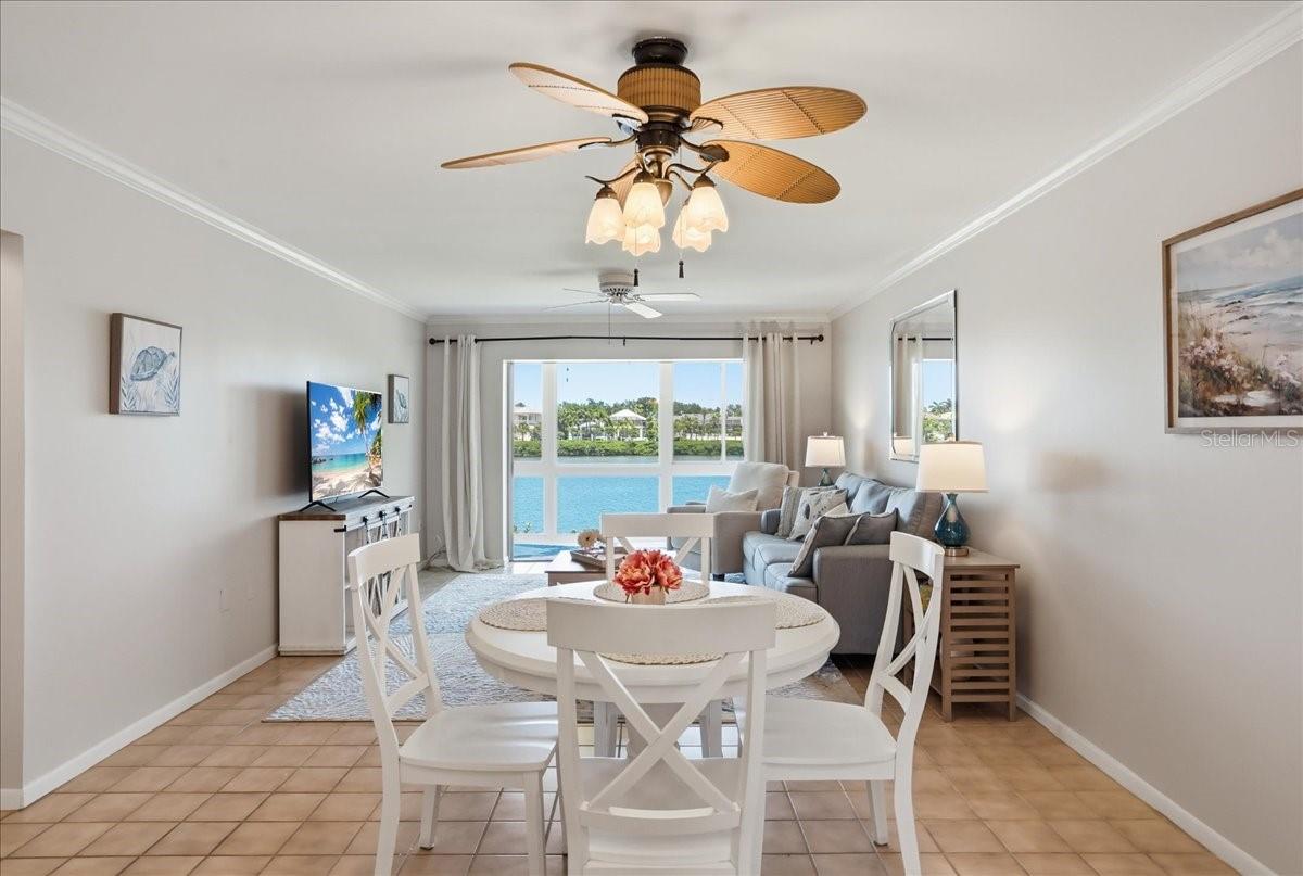 LONGBOAT ARMS - Residential
