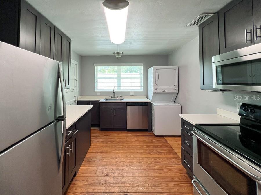 204 NW 18TH STREET 4