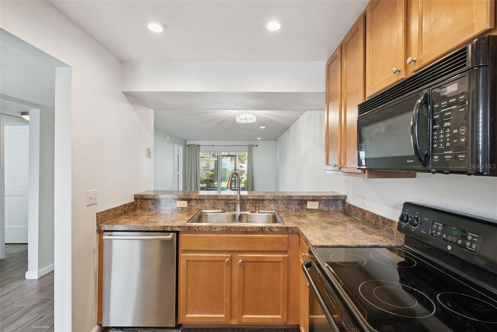 AUDUBON PLACE CITY CONDO - Residential