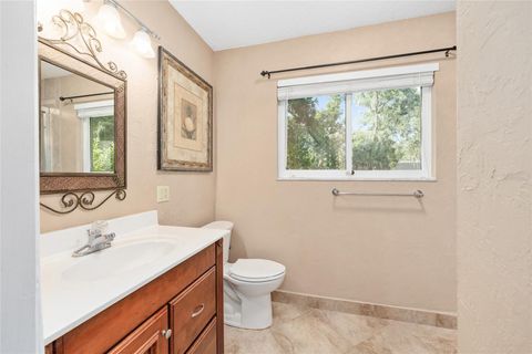 Tiny photo for 301 SW 38th Street, Ocala, FL 34471 (MLS # OM709903)