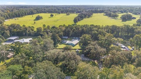 Tiny photo for 301 SW 38th Street, Ocala, FL 34471 (MLS # OM709903)