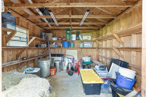 Tiny photo for 301 SW 38th Street, Ocala, FL 34471 (MLS # OM709903)