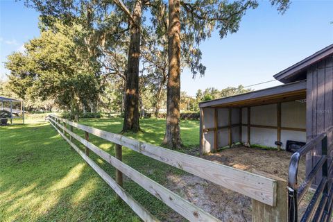 Tiny photo for 301 SW 38th Street, Ocala, FL 34471 (MLS # OM709903)