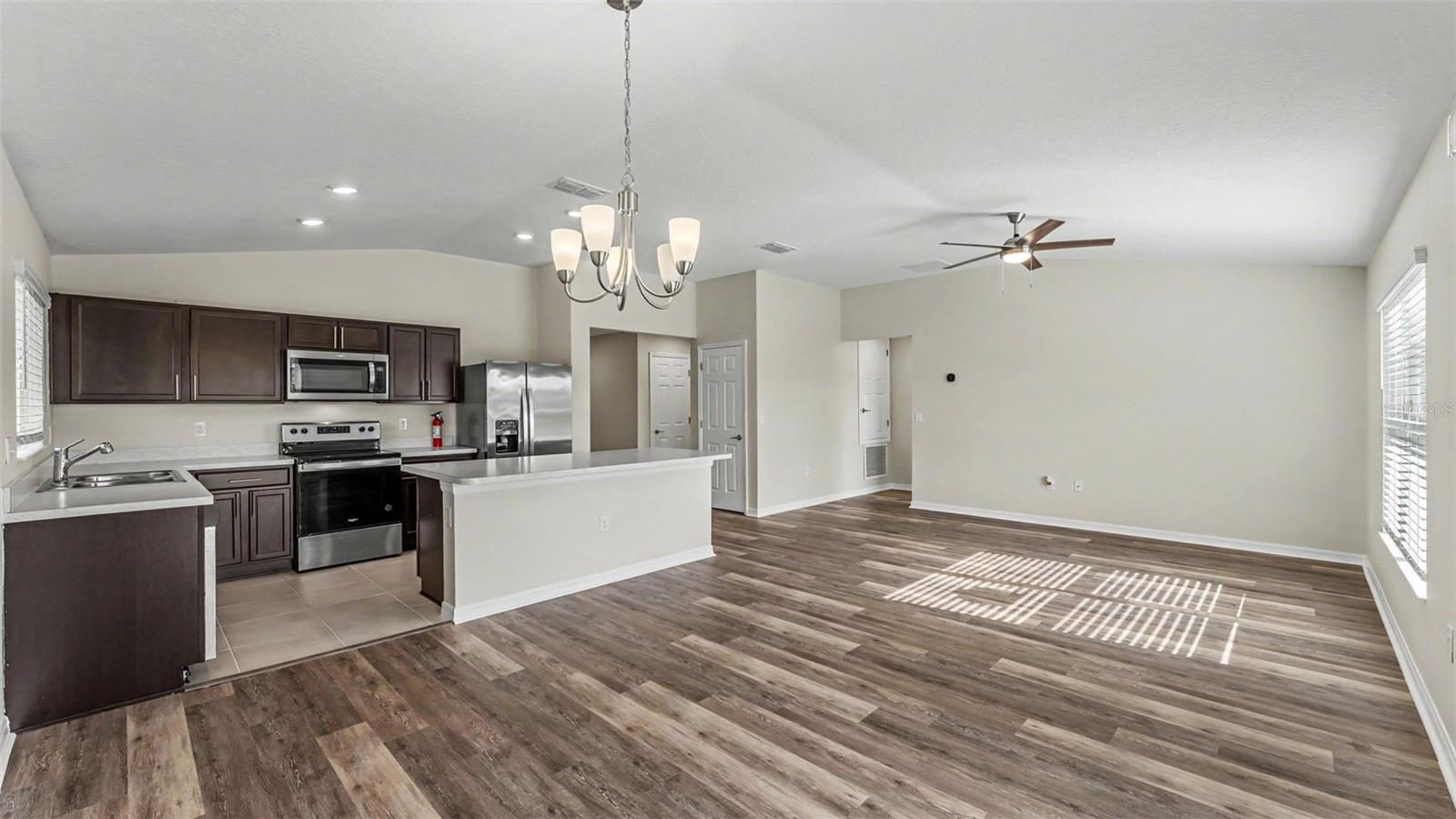 SUMMERLIN GRVS PH 1 - Residential