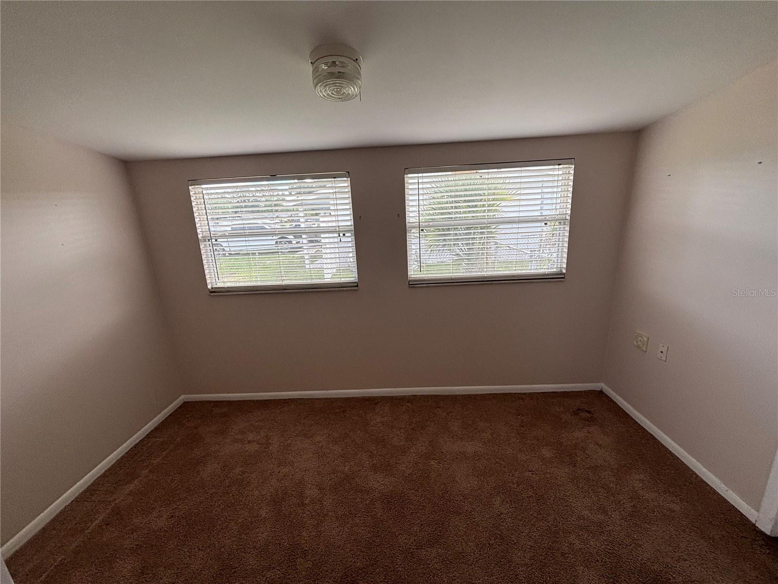 7109 LIMESTONE LANE