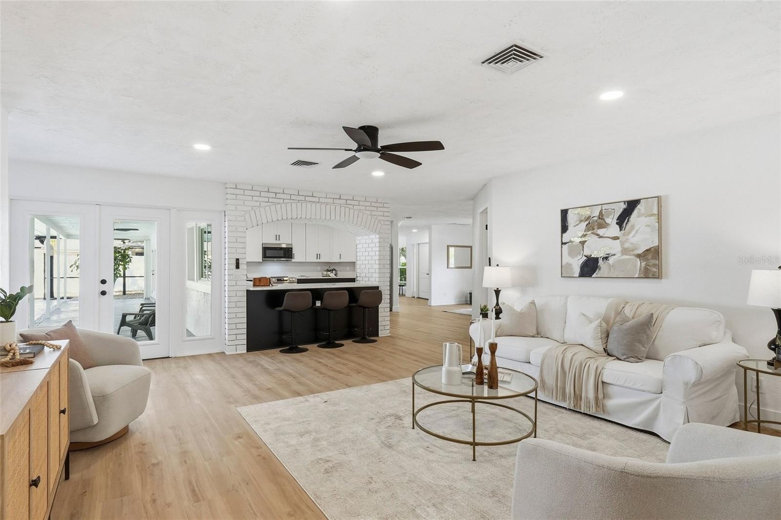 WESTCHESTER OF COUNTRYSIDE - Residential