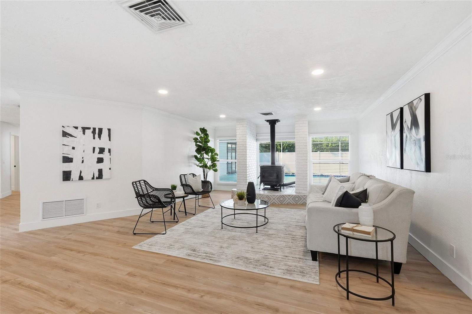 WESTCHESTER OF COUNTRYSIDE - Residential