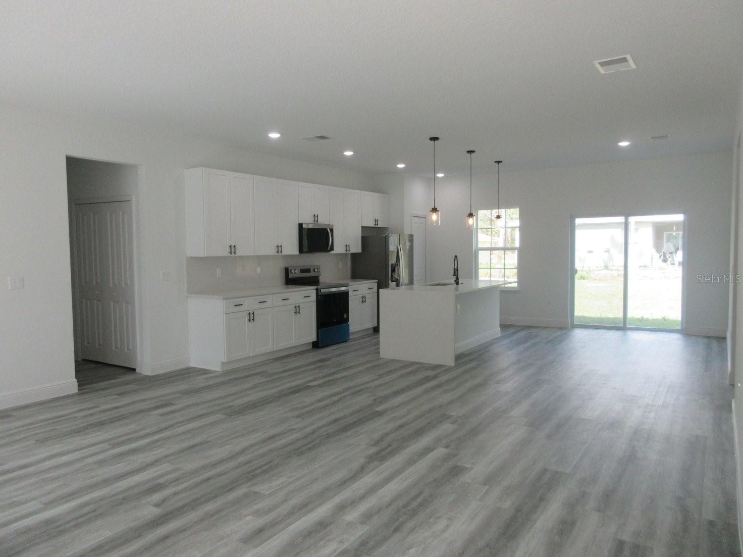 MARION OAKS UN NINE - Residential Lease