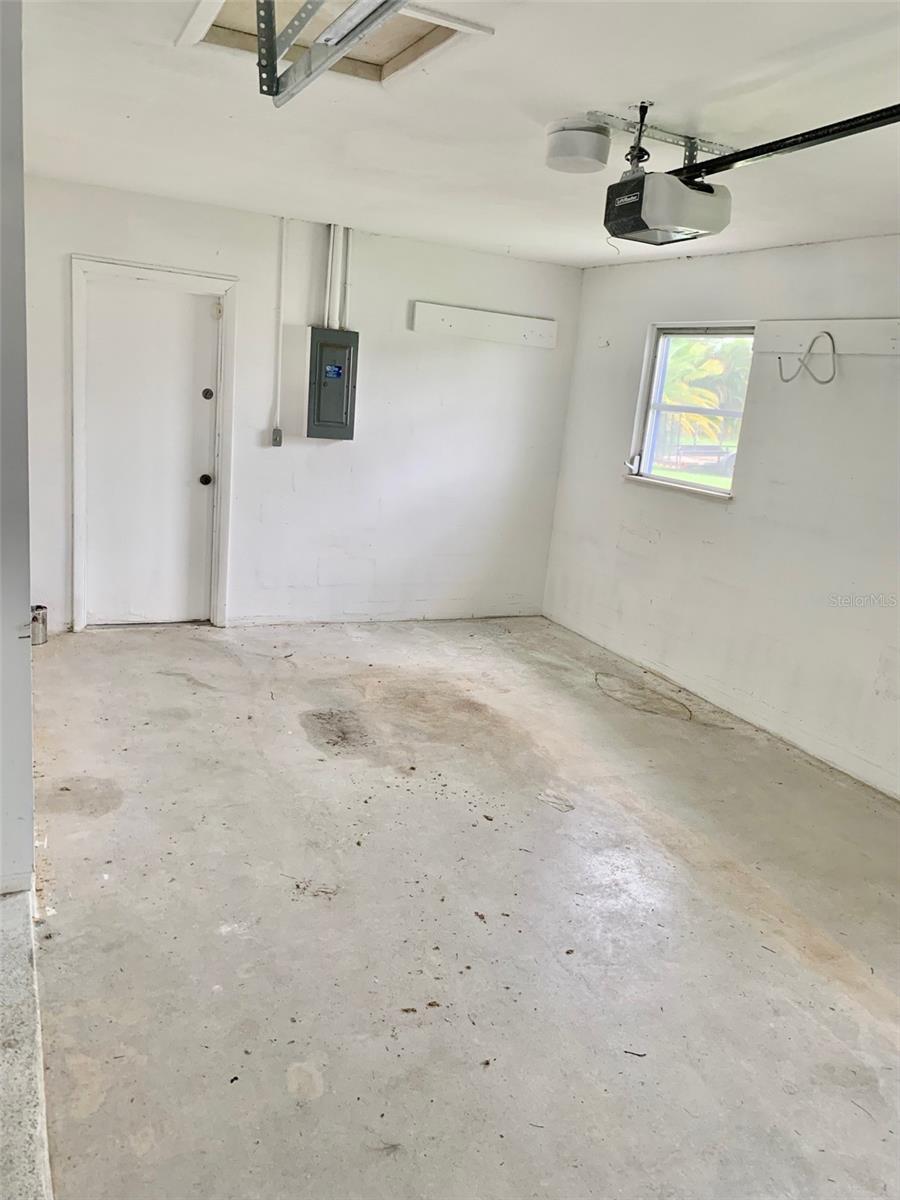 PORT CHARLOTTE SEC 007 - Residential Lease