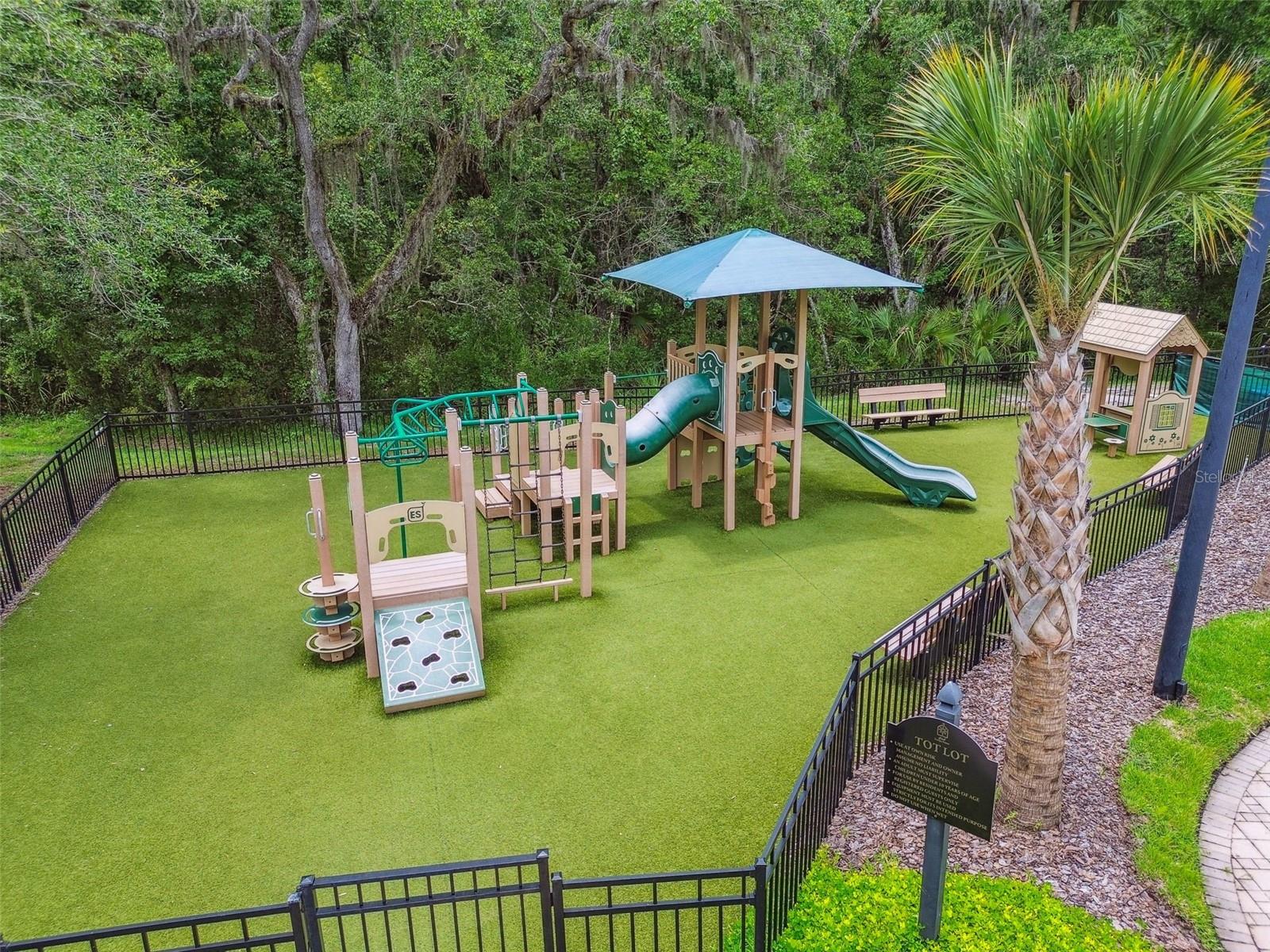 TAMPA PALMS AREA 4 PRCL 21 R - Residential