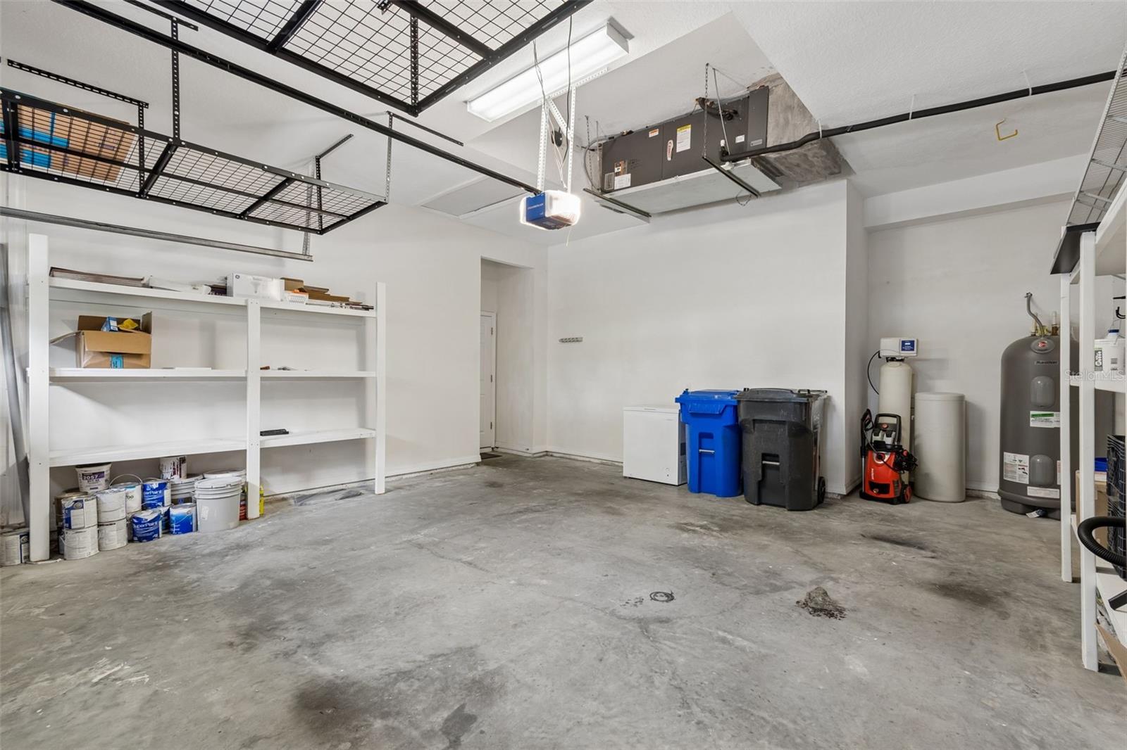 TAMPA PALMS AREA 4 PRCL 21 R - Residential