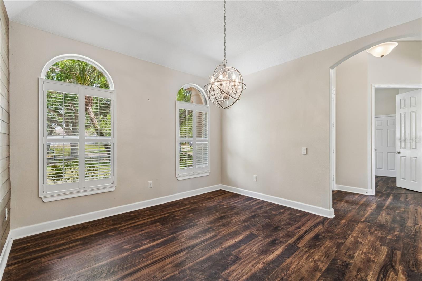 TAMPA PALMS AREA 4 PRCL 21 R - Residential