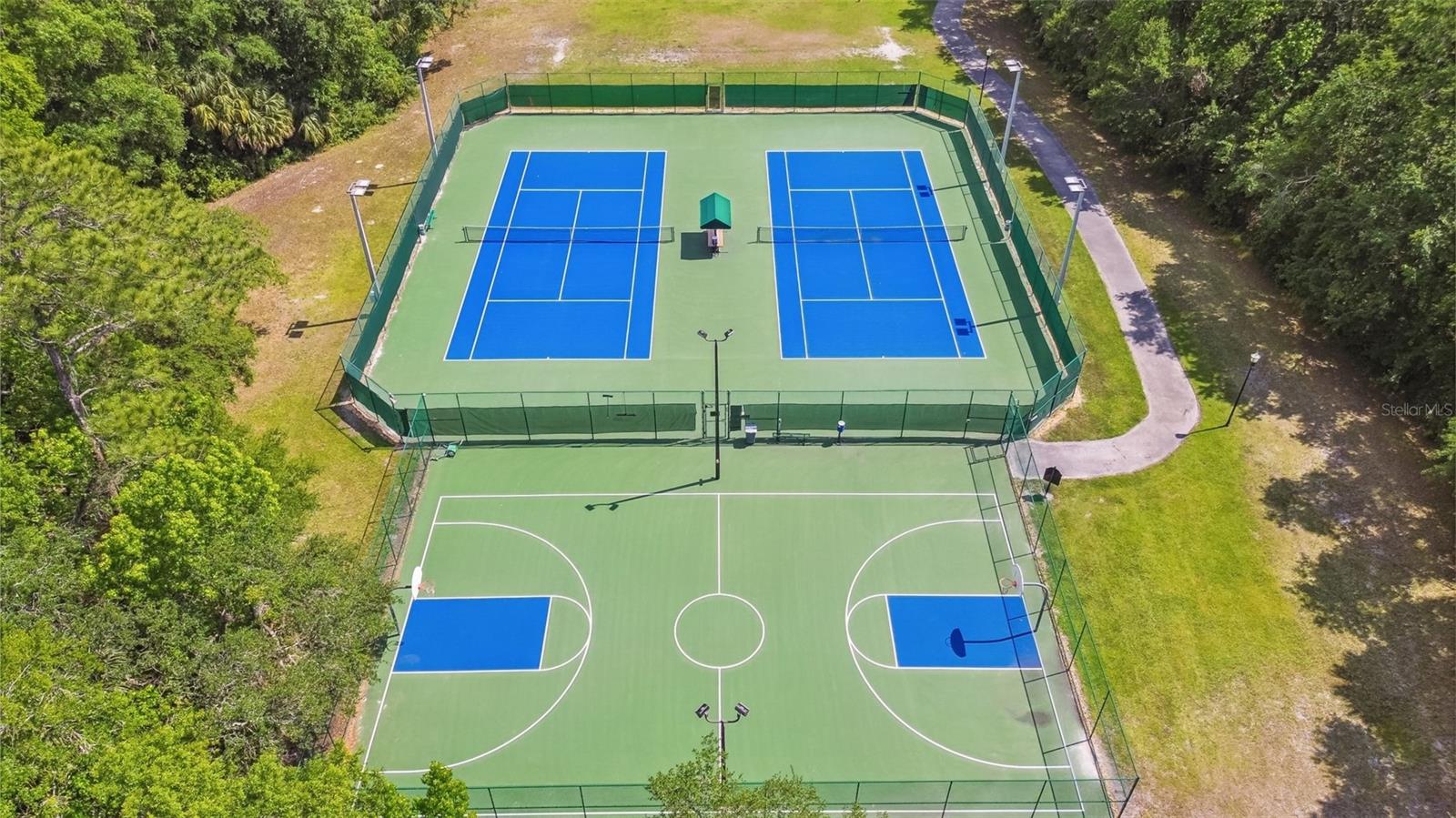 TAMPA PALMS AREA 4 PRCL 21 R - Residential