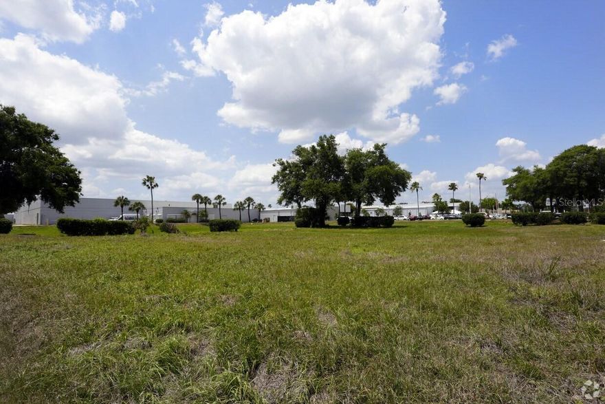 Rare CI (Commercial Industrial)–zoned land offering in Drew Park, one of Tampa’s most established and centrally located business districts. This strategic location provides exceptional connectivity—just minutes from Tampa International Airport, Downtown Tampa, and major transportation corridors including I-275, SR-60, and Dale Mabry Highway.
The CI zoning allows for a wide range of commercial and industrial uses, including warehouse and distribution, light manufacturing, flex industrial/office, contractor and service operations, wholesale, and storage-related uses. Ideal for owner-users or investors seeking flexibility in a high-demand submarket with proven commercial activity.
With strong surrounding infrastructure, proximity to key logistics routes, and limited availability of comparable sites, this property represents a compelling opportunity for businesses looking to establish or expand in the Tampa Bay market.