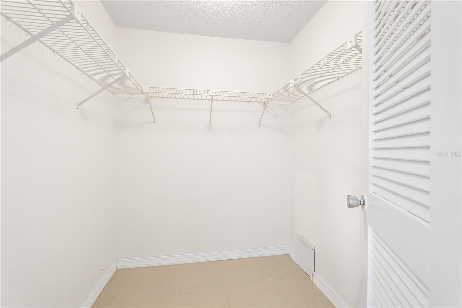 RAMBLEWOOD ACRES - Residential