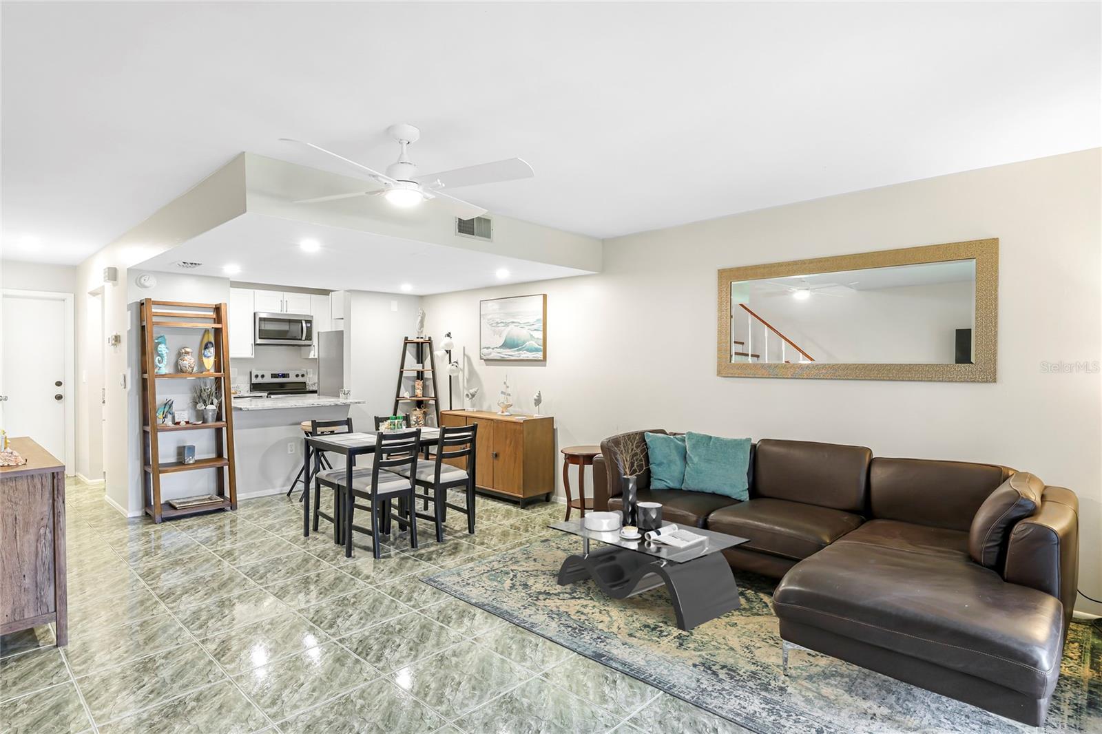 RAMBLEWOOD ACRES - Residential