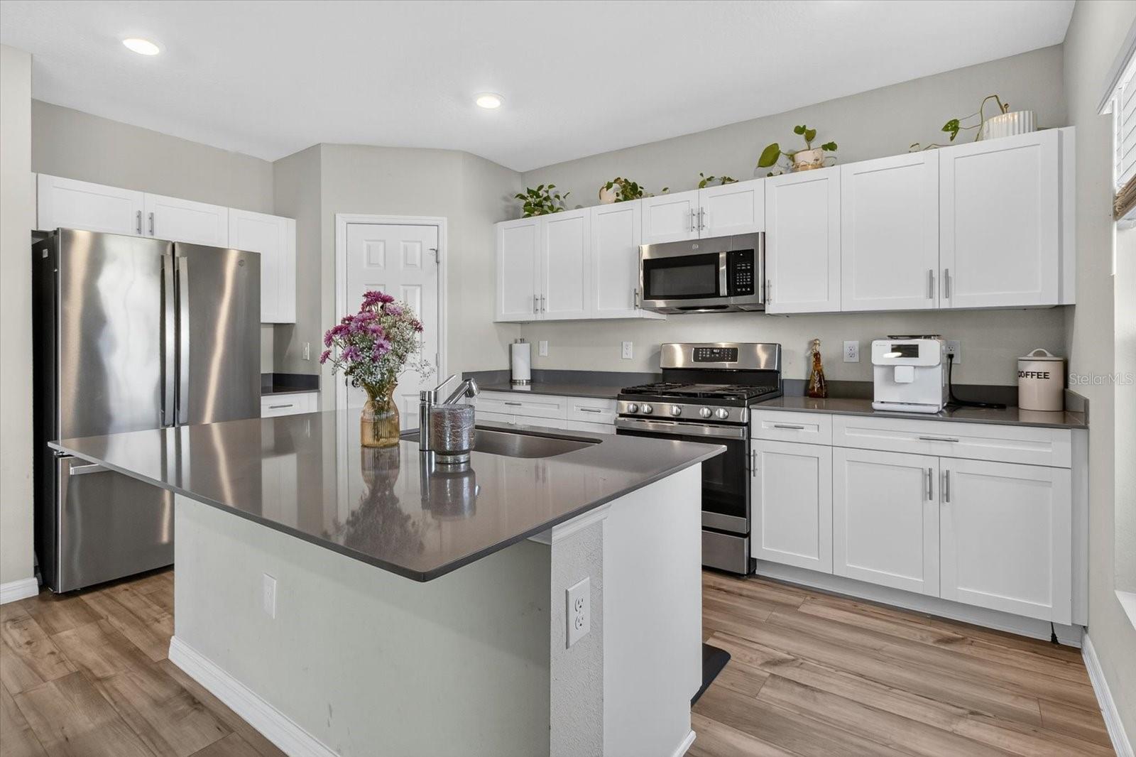 HINTON HAWKSTONE PH 1A2 - Residential