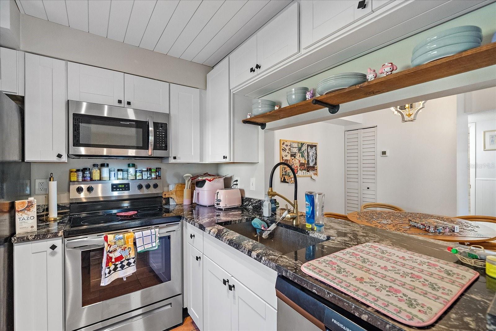 GARDENS AT PALM-AIRE COUNTRY CLUB I - Residential