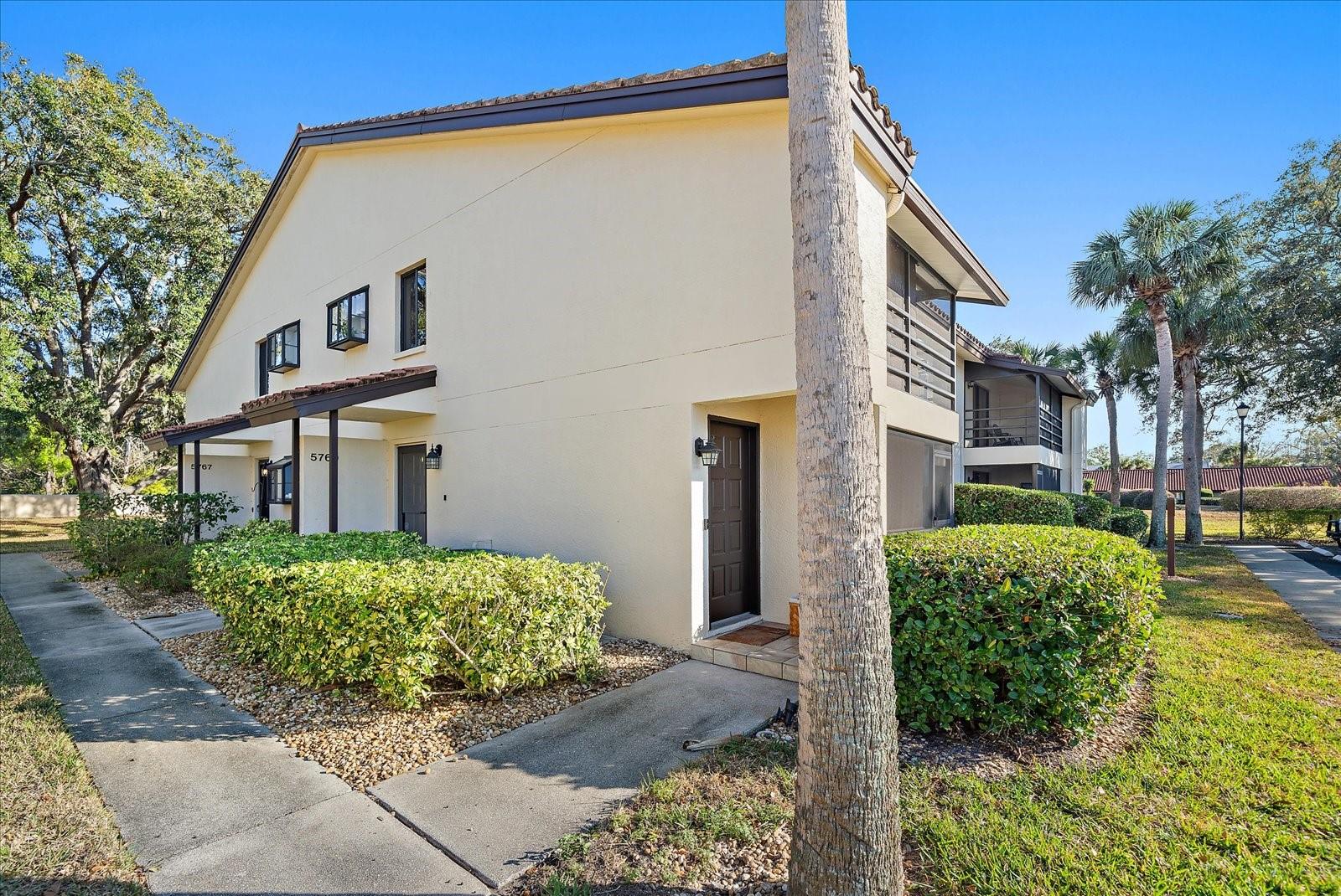 GARDENS AT PALM-AIRE COUNTRY CLUB I - Residential