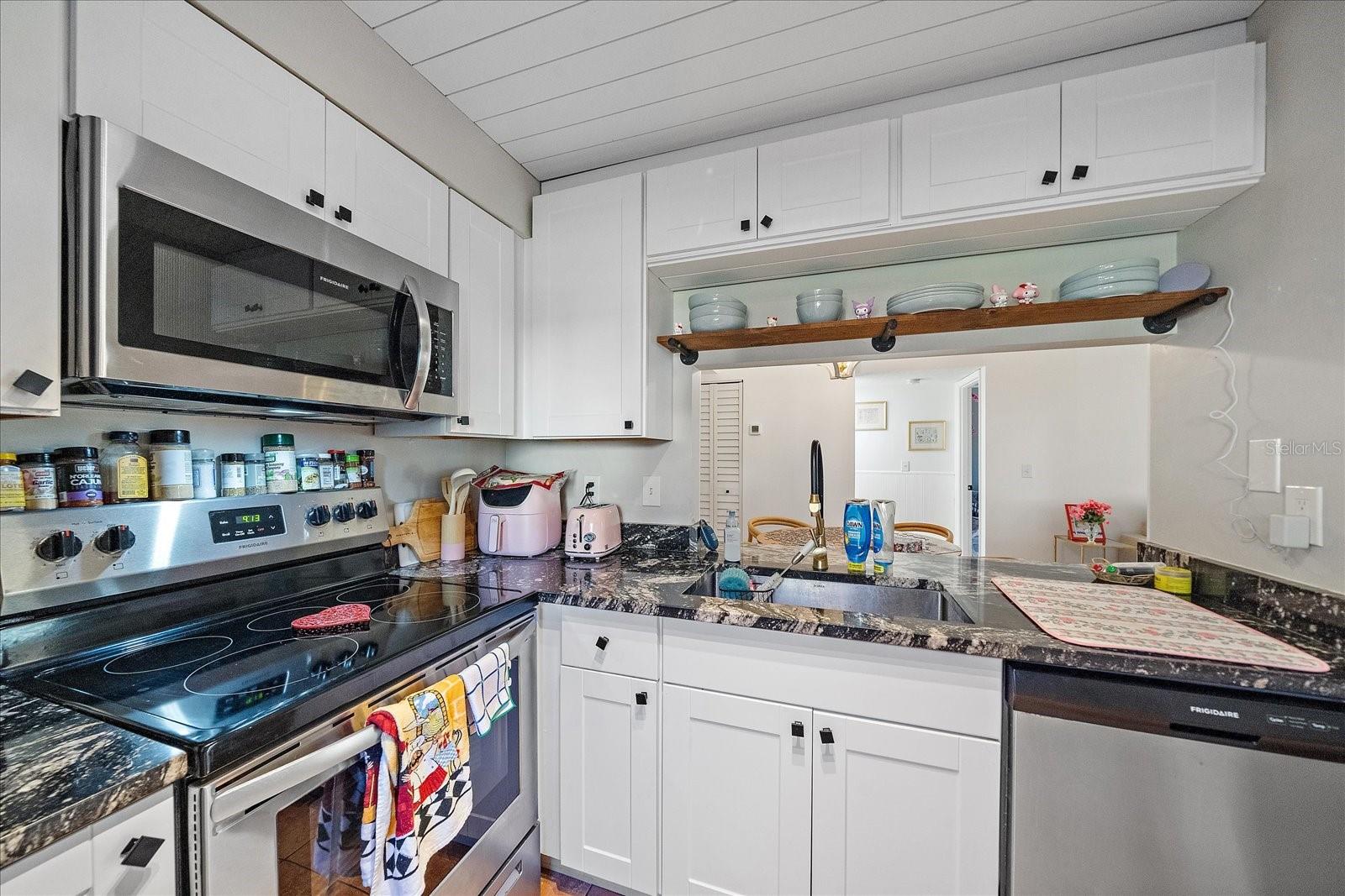 GARDENS AT PALM-AIRE COUNTRY CLUB I - Residential