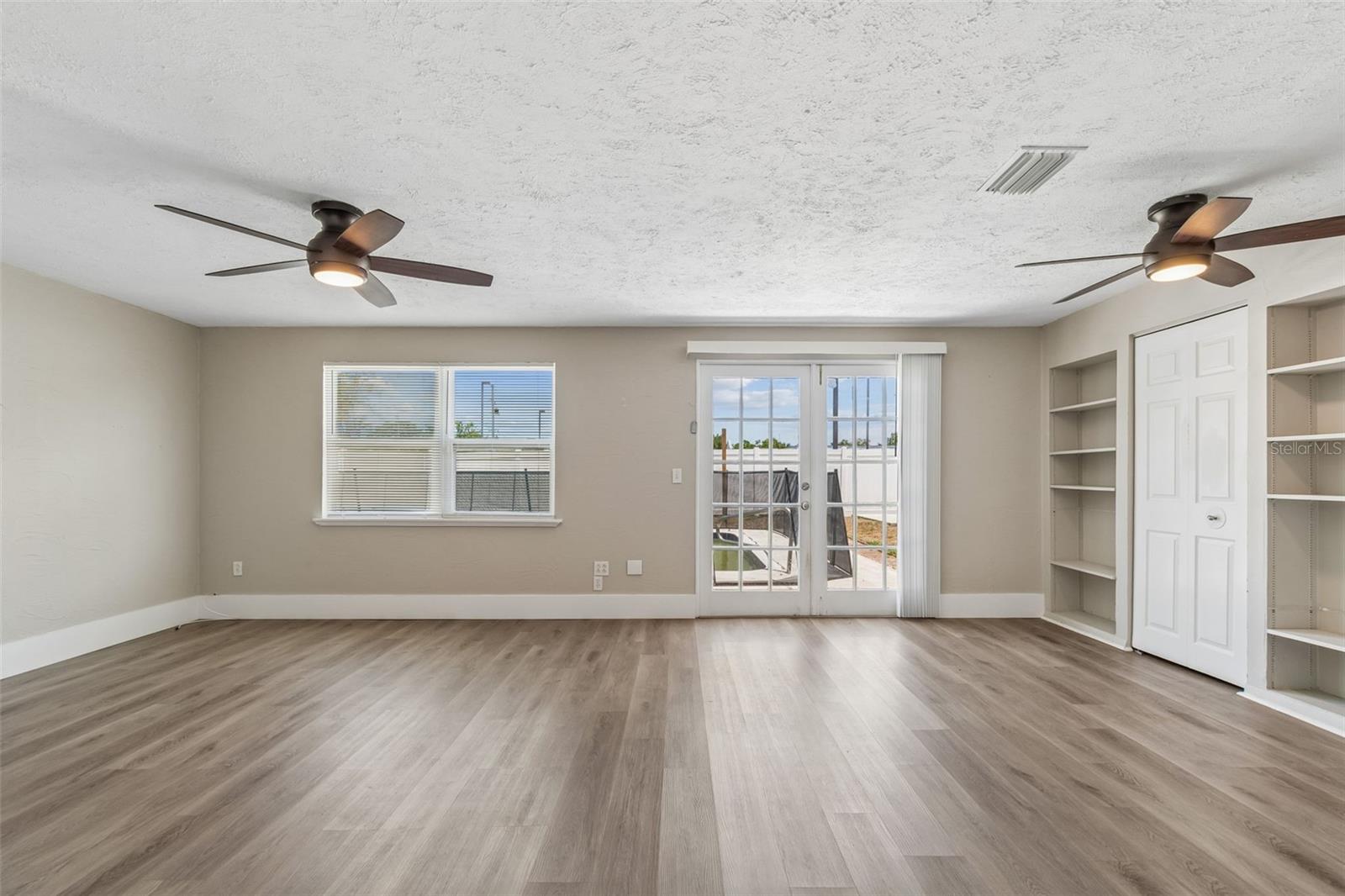 DEL PRADO IMPERIAL - Residential