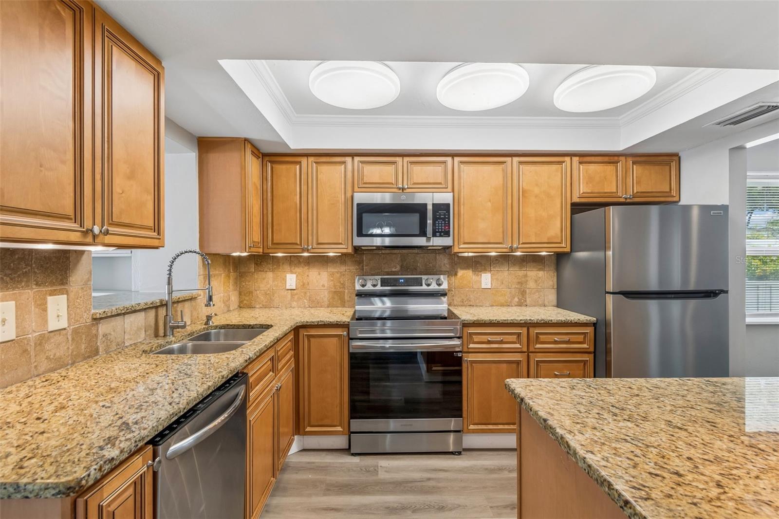 DEL PRADO IMPERIAL - Residential