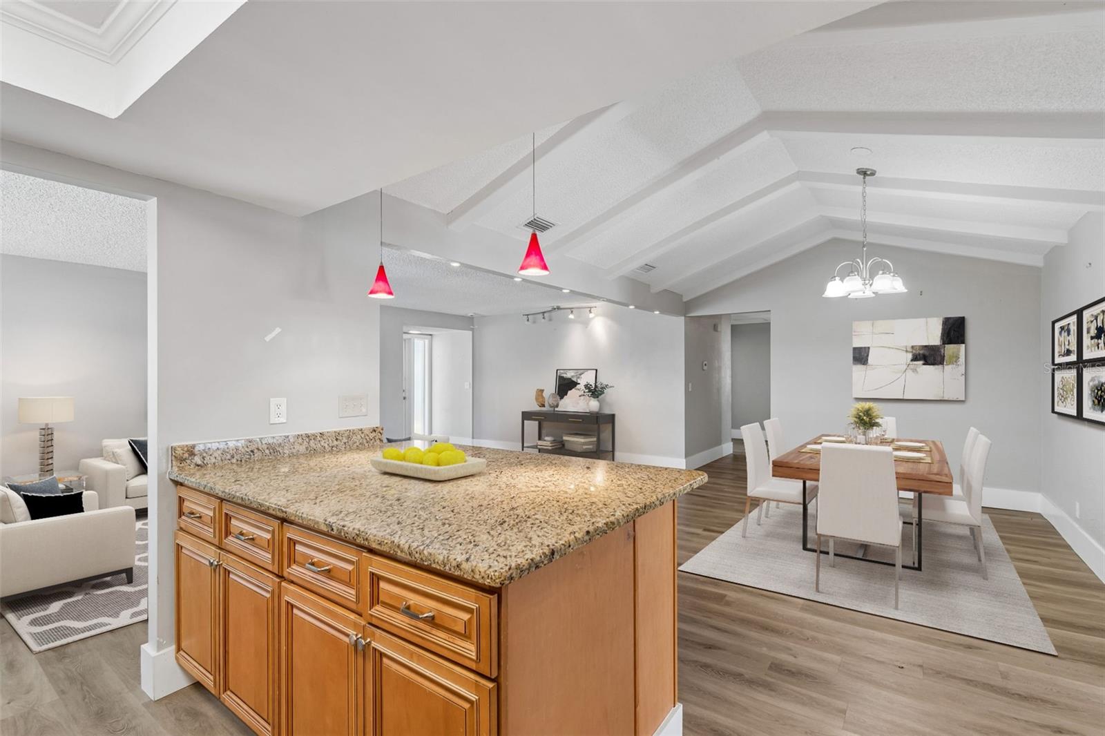 DEL PRADO IMPERIAL - Residential