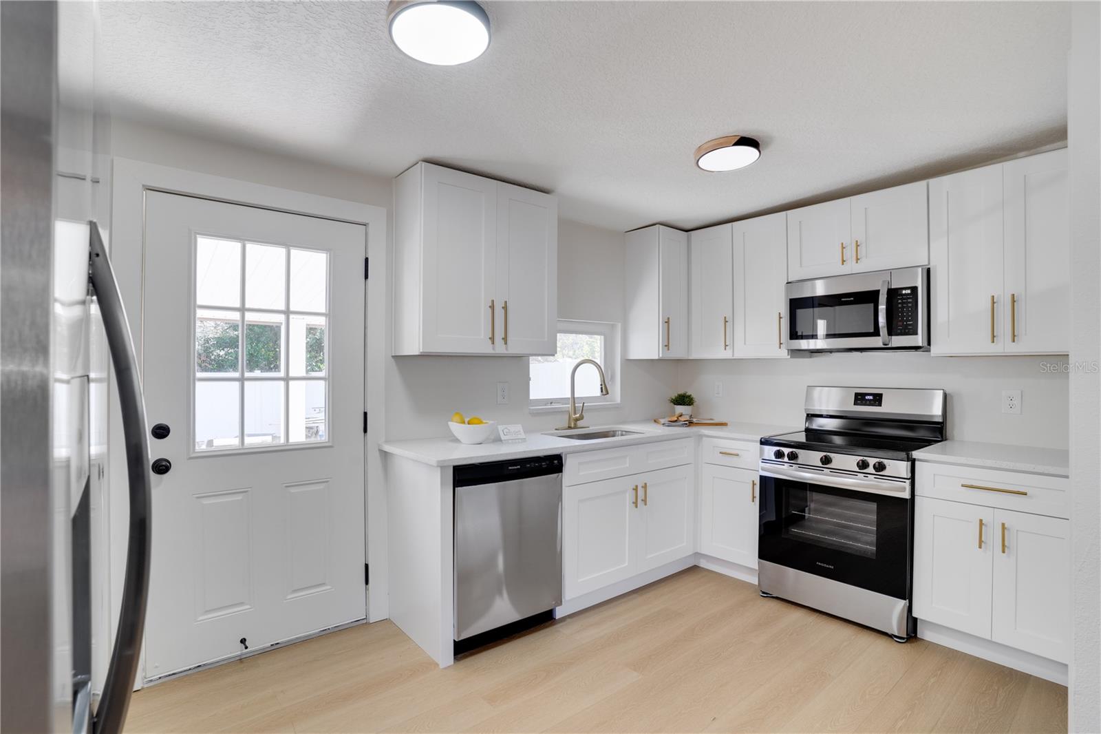 ORANGE LAKE VILLAGE - Residential