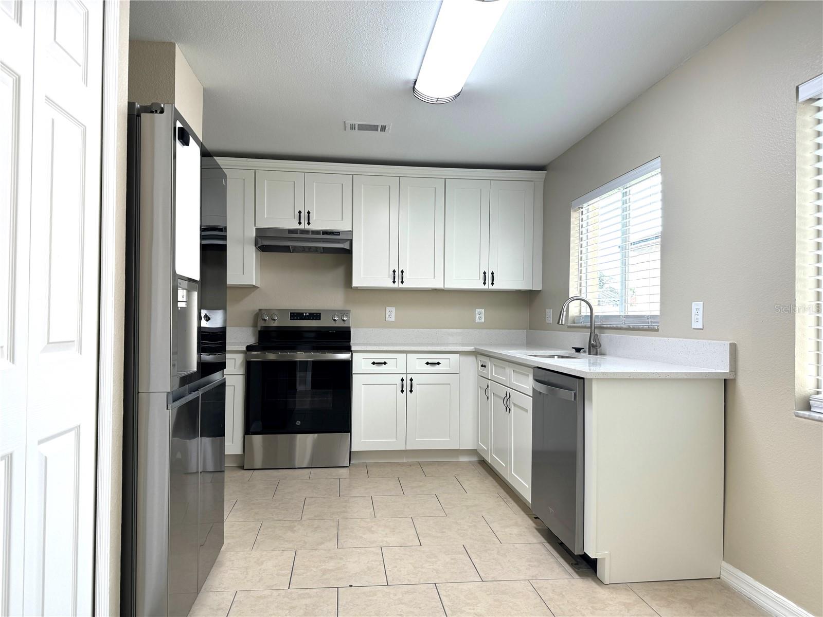 1235 ALPINE LAKE DRIVE