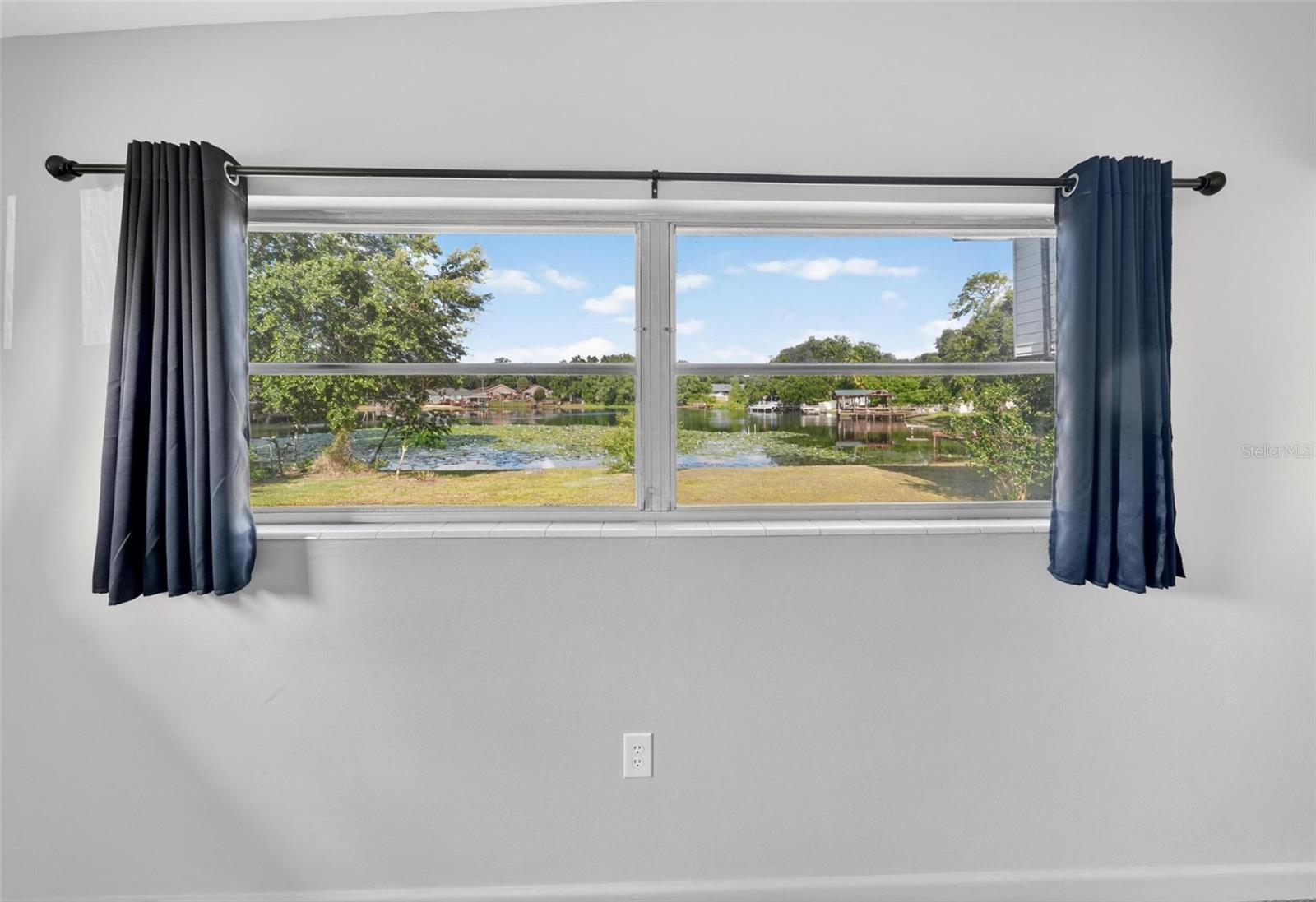 BREEZEE SHORES PT REP - Residential